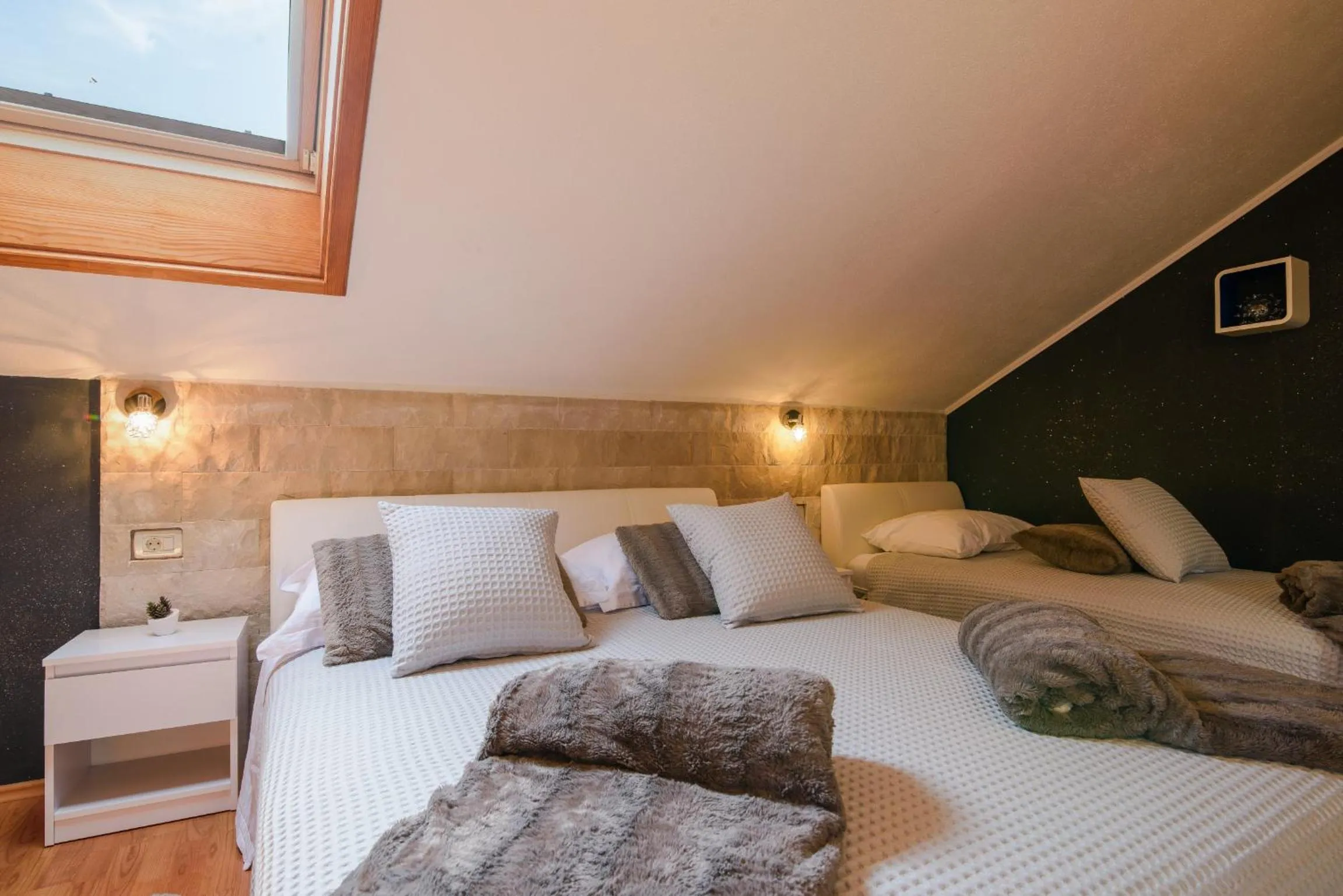 Bedroom, Bed in Villa Jidro