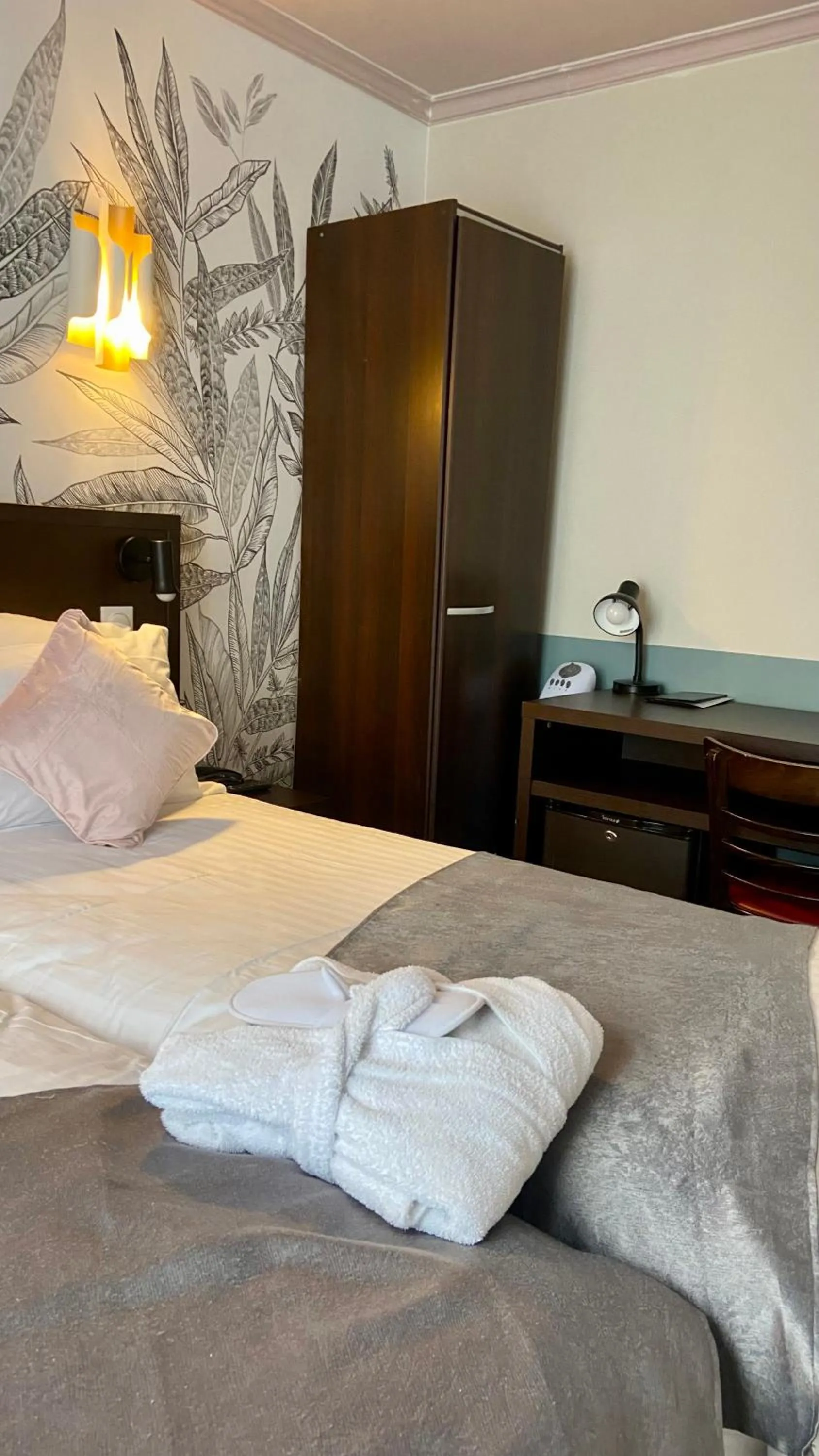 Bed in Amadeus Hotel