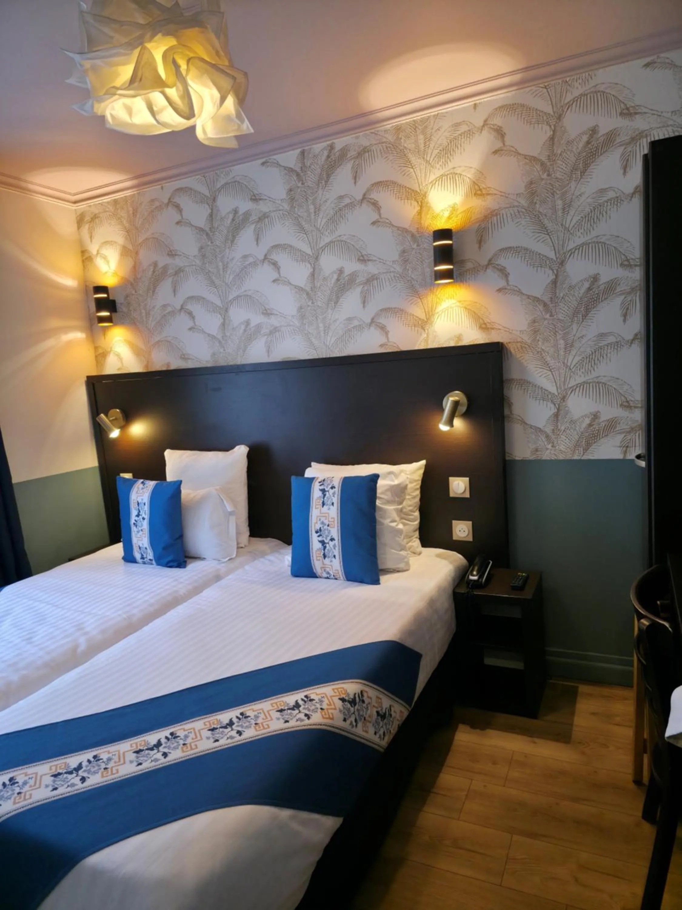 Bed in Amadeus Hotel