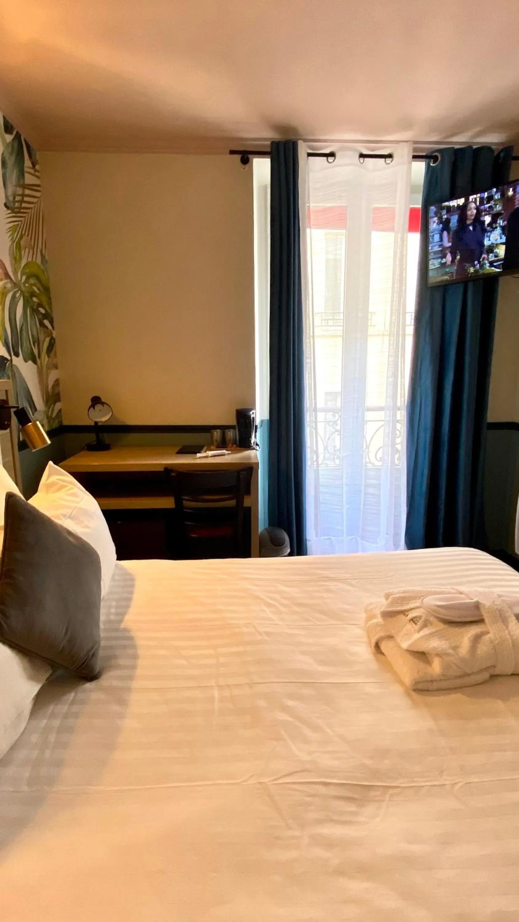 Bed in Amadeus Hotel