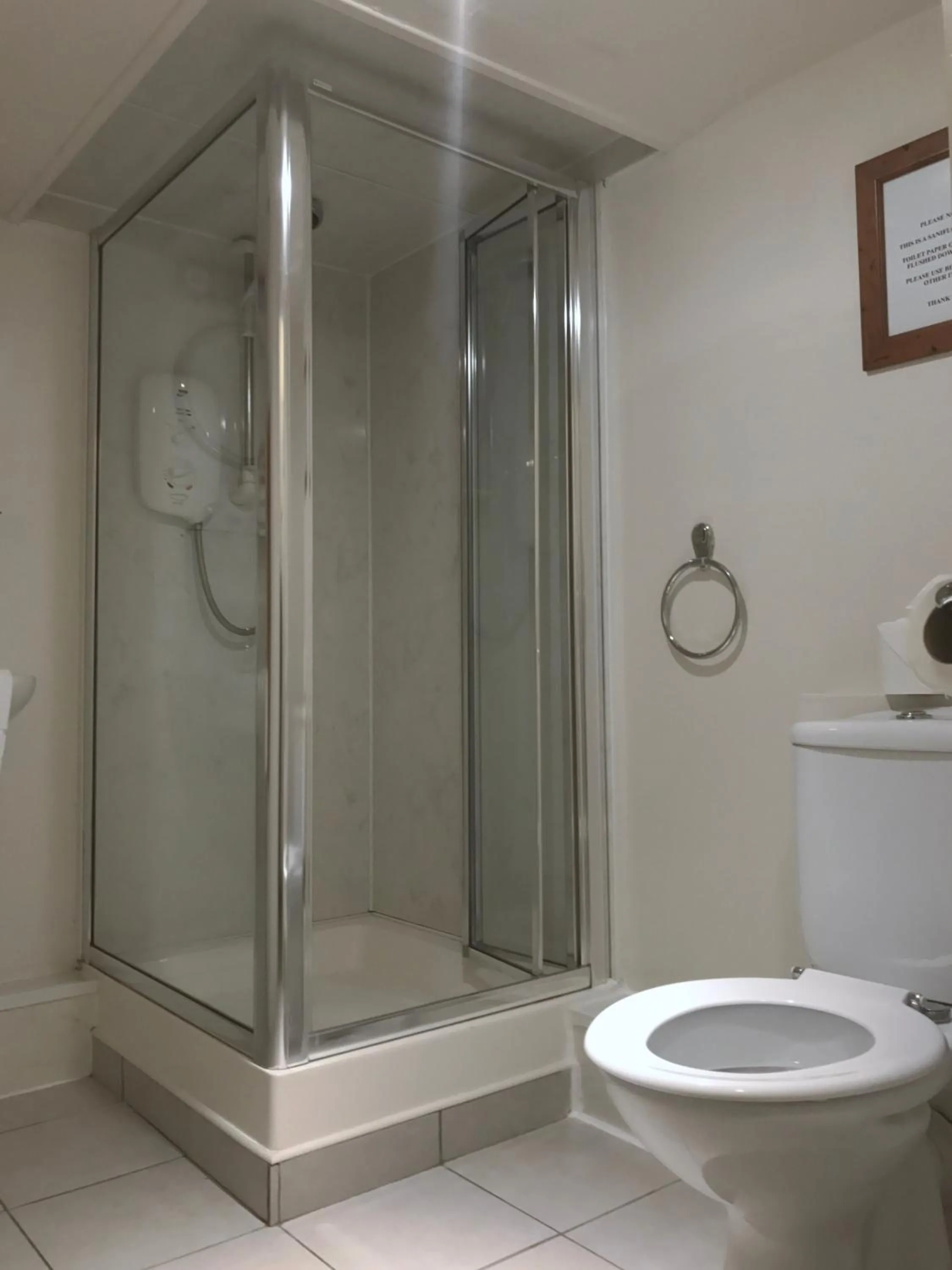 Shower in Glenlossie Guest House