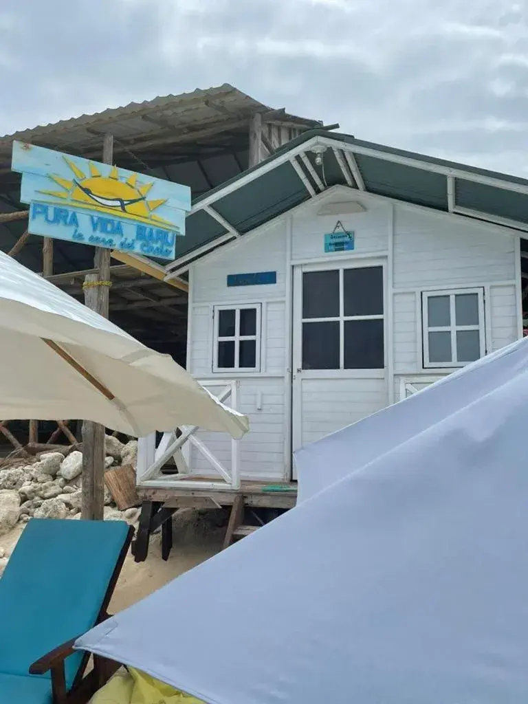 Family Room in Pura Vida Baru - La Casa del Cholo Family Room in Pura Vida Baru - La Casa del Cholo