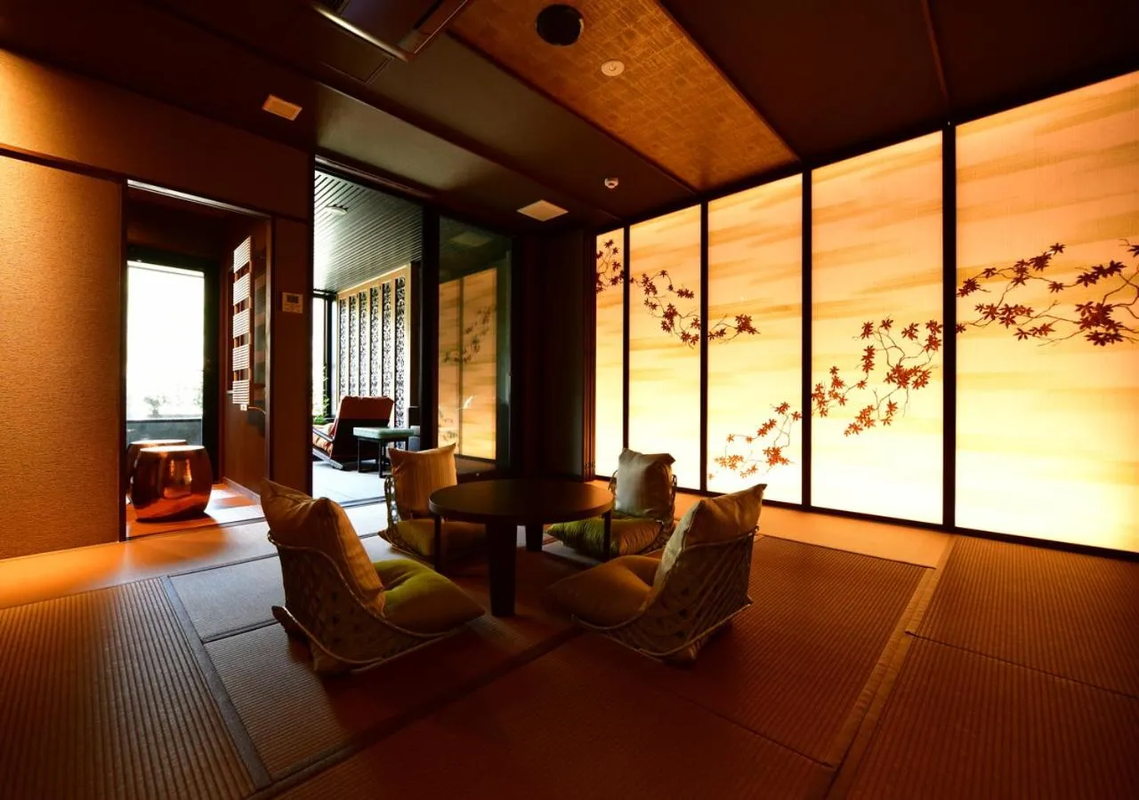 Photo of the whole room in Balinese onsen ryokan Hakone Airu