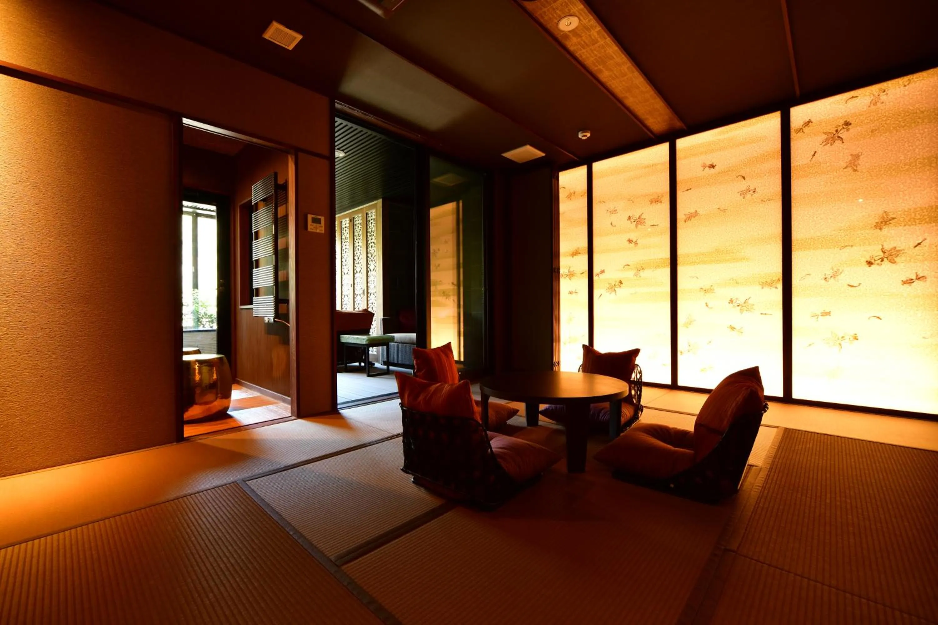 Photo of the whole room in Balinese onsen ryokan Hakone Airu