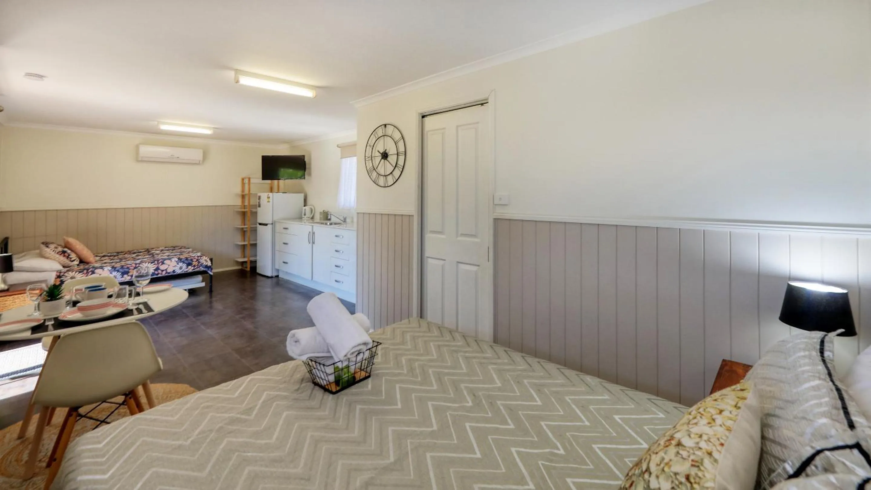towels in Silver Wattle Cabins