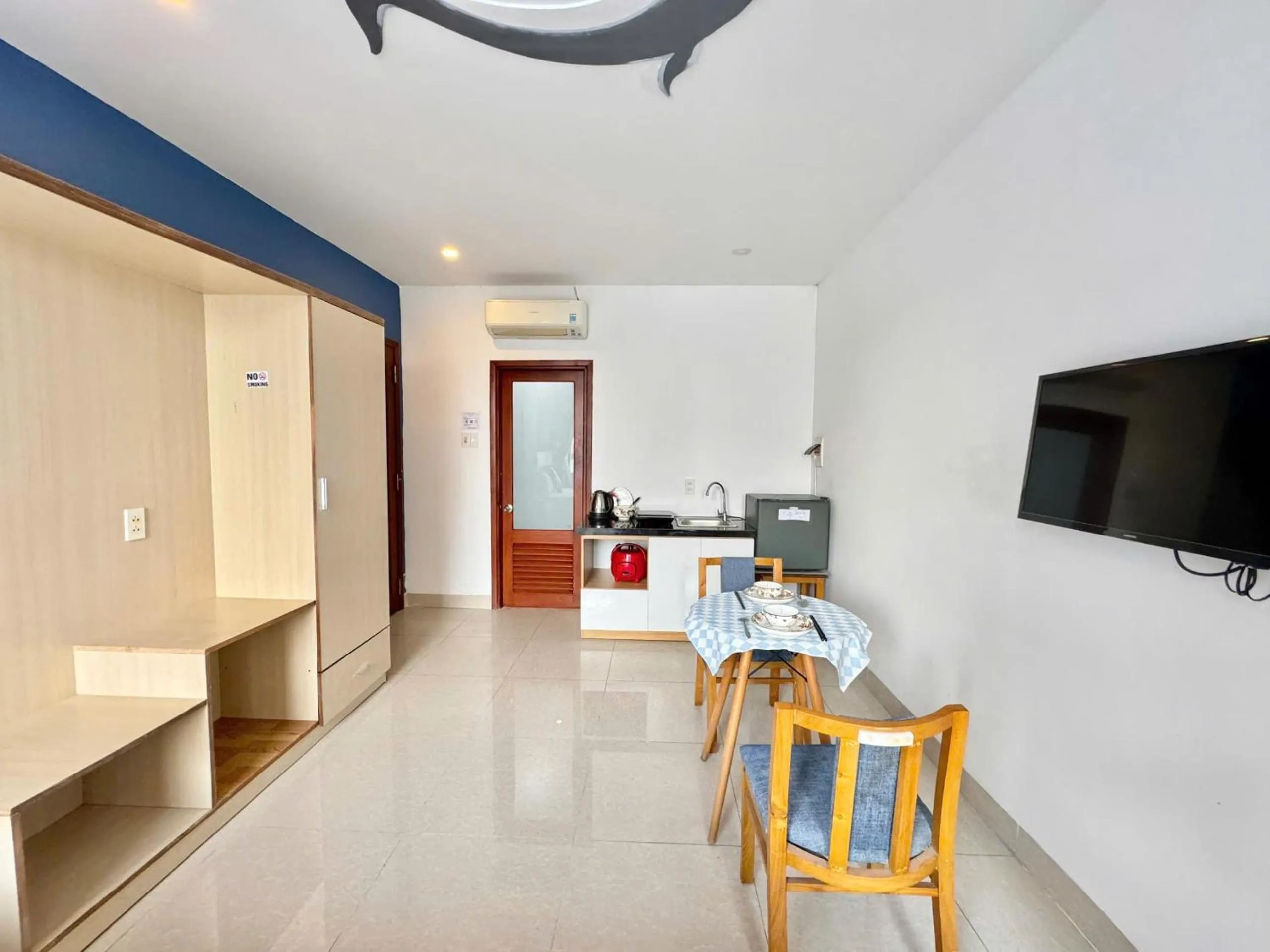 Seating area in Maxhome Luxury Hotel