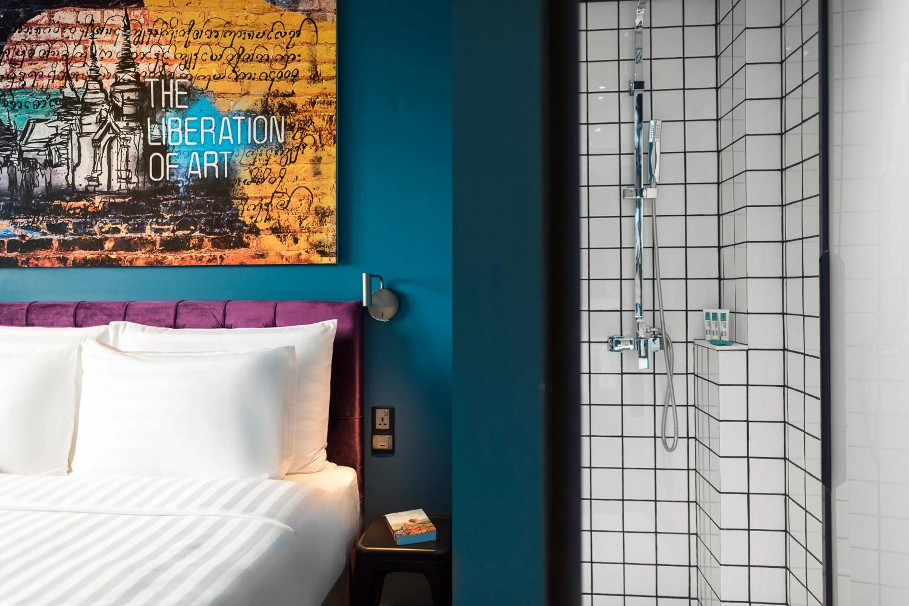 Toilet, Bed in Hotel G Yangon