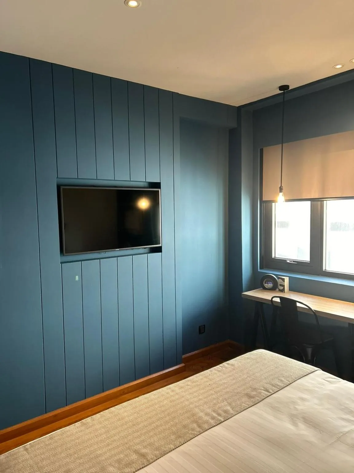 TV and multimedia, Bed in Hotel G Yangon