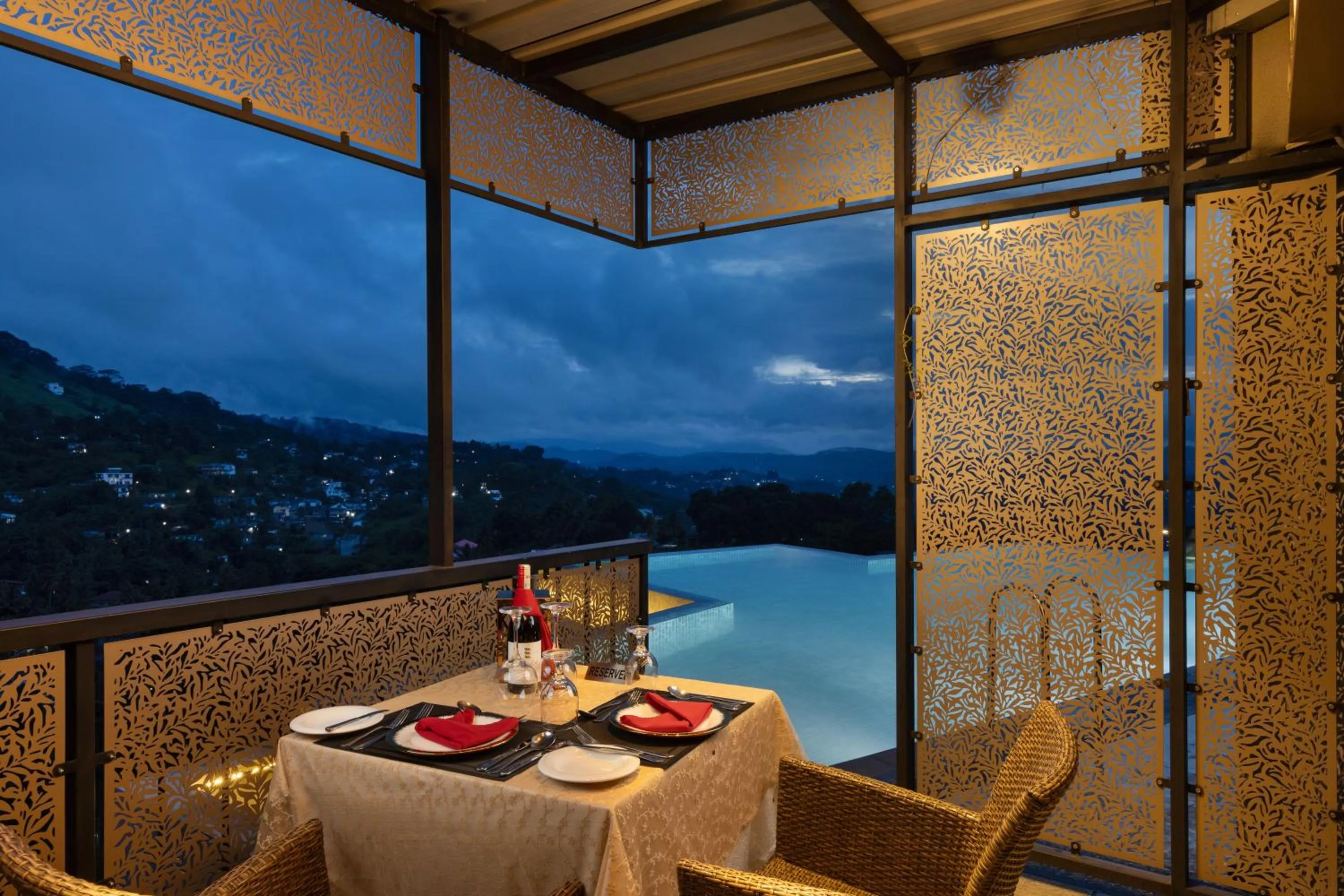 Dining area in Skyloft Kandy by Aaradhya