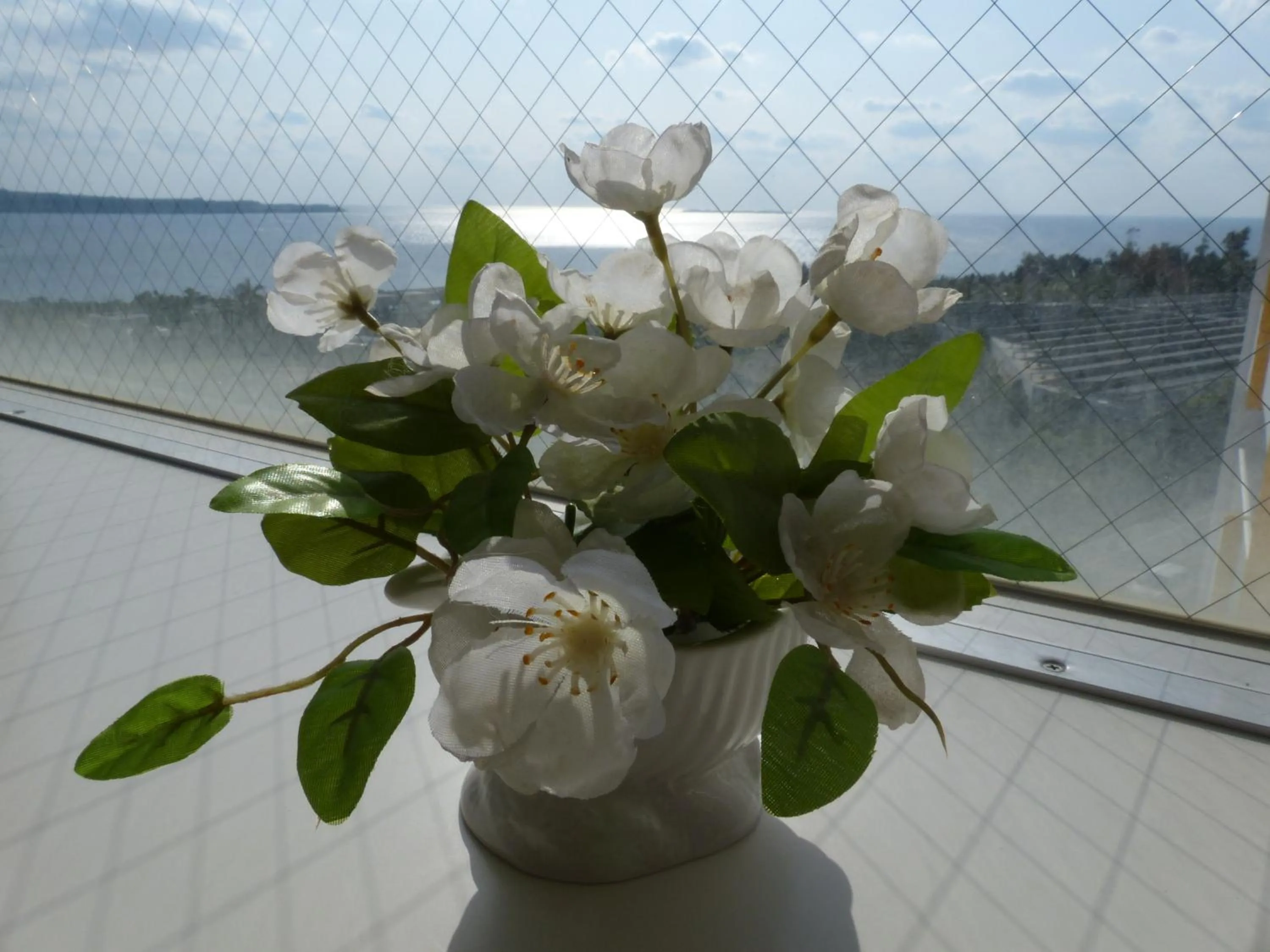 Decorative detail in Ocean Front YAMAKAWA