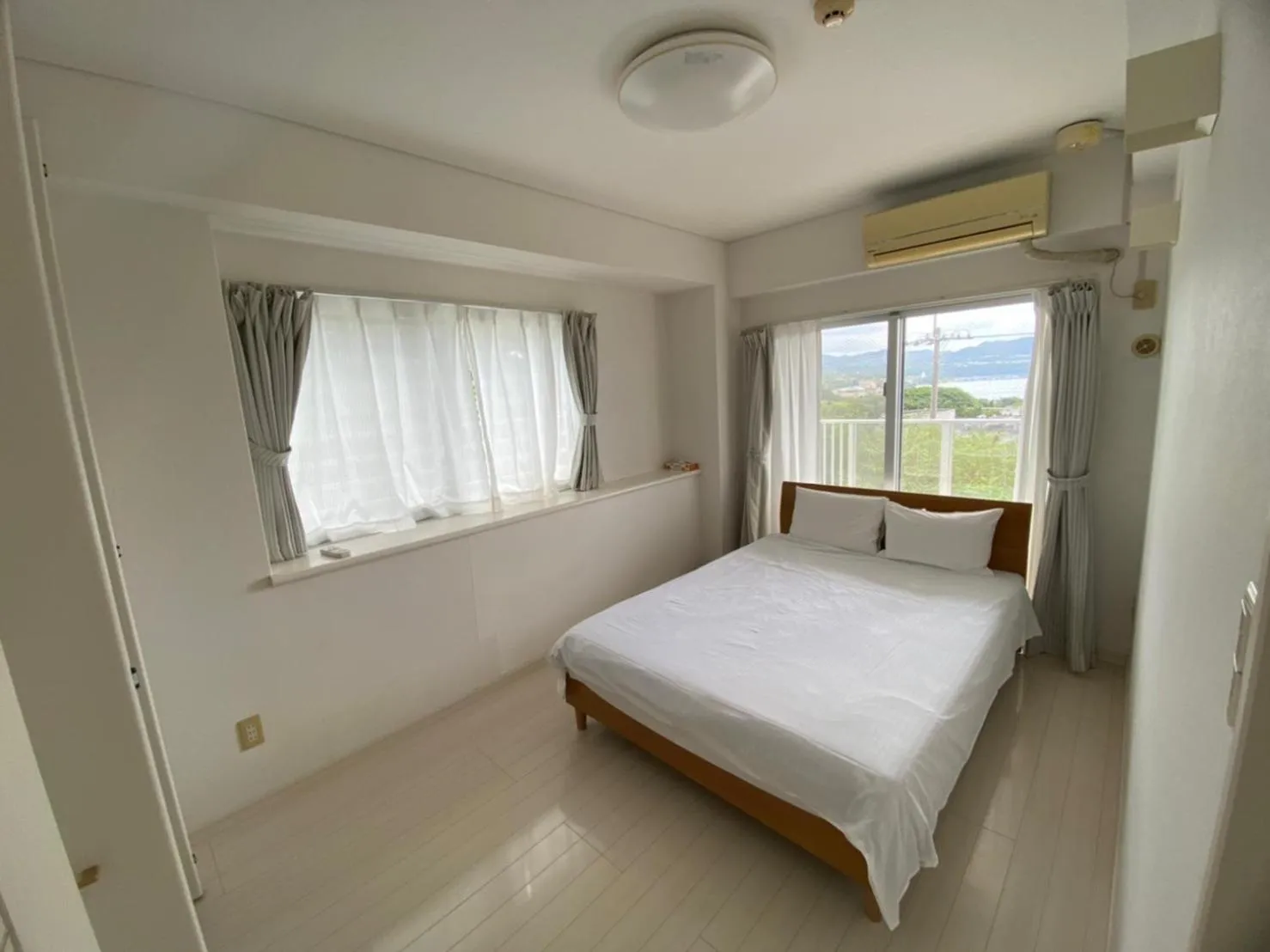 Bed in Ocean Front YAMAKAWA