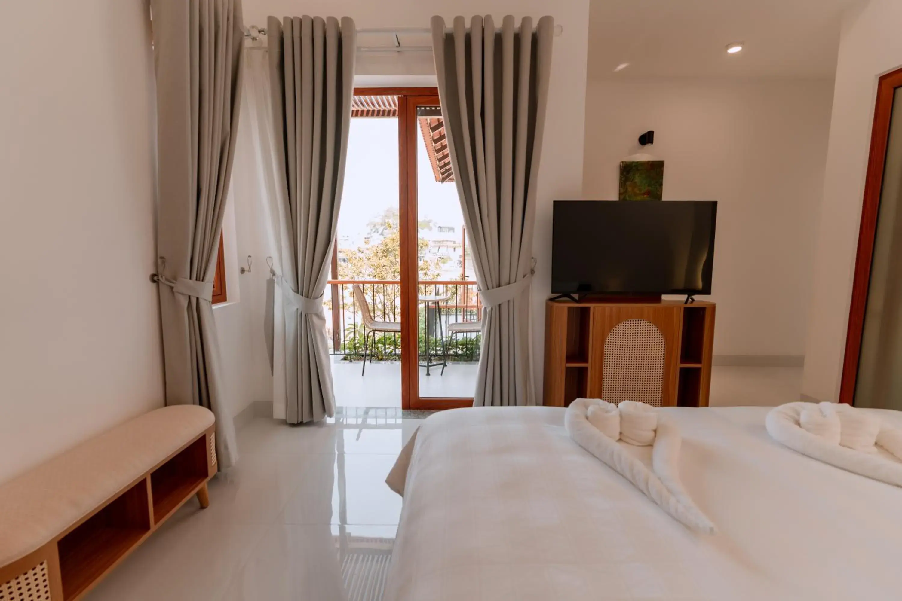 Deluxe Villa in Hue River Side Villa Deluxe Villa in Hue River Side Villa