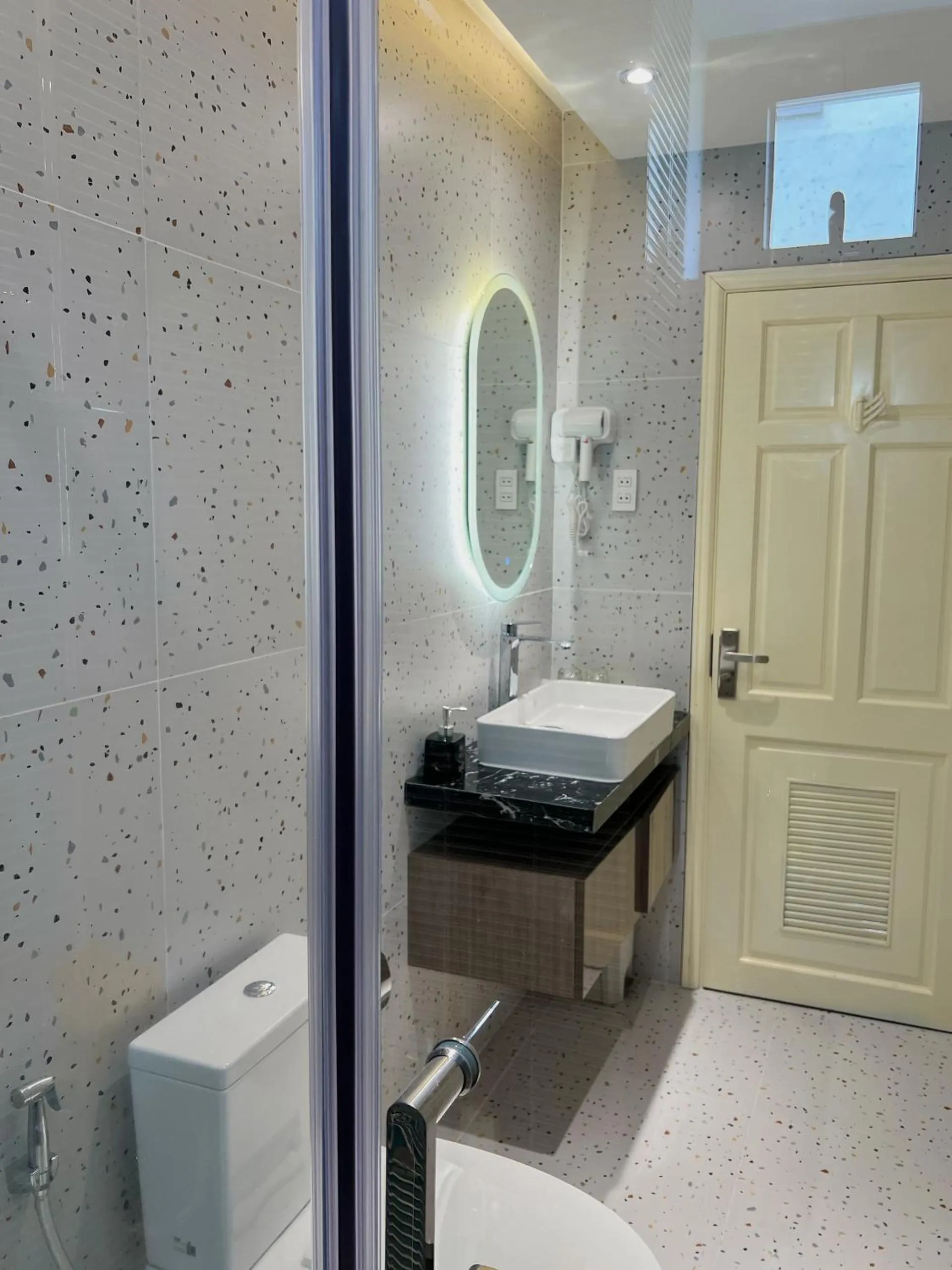 Toilet, Bathroom in Hai Long Hotel