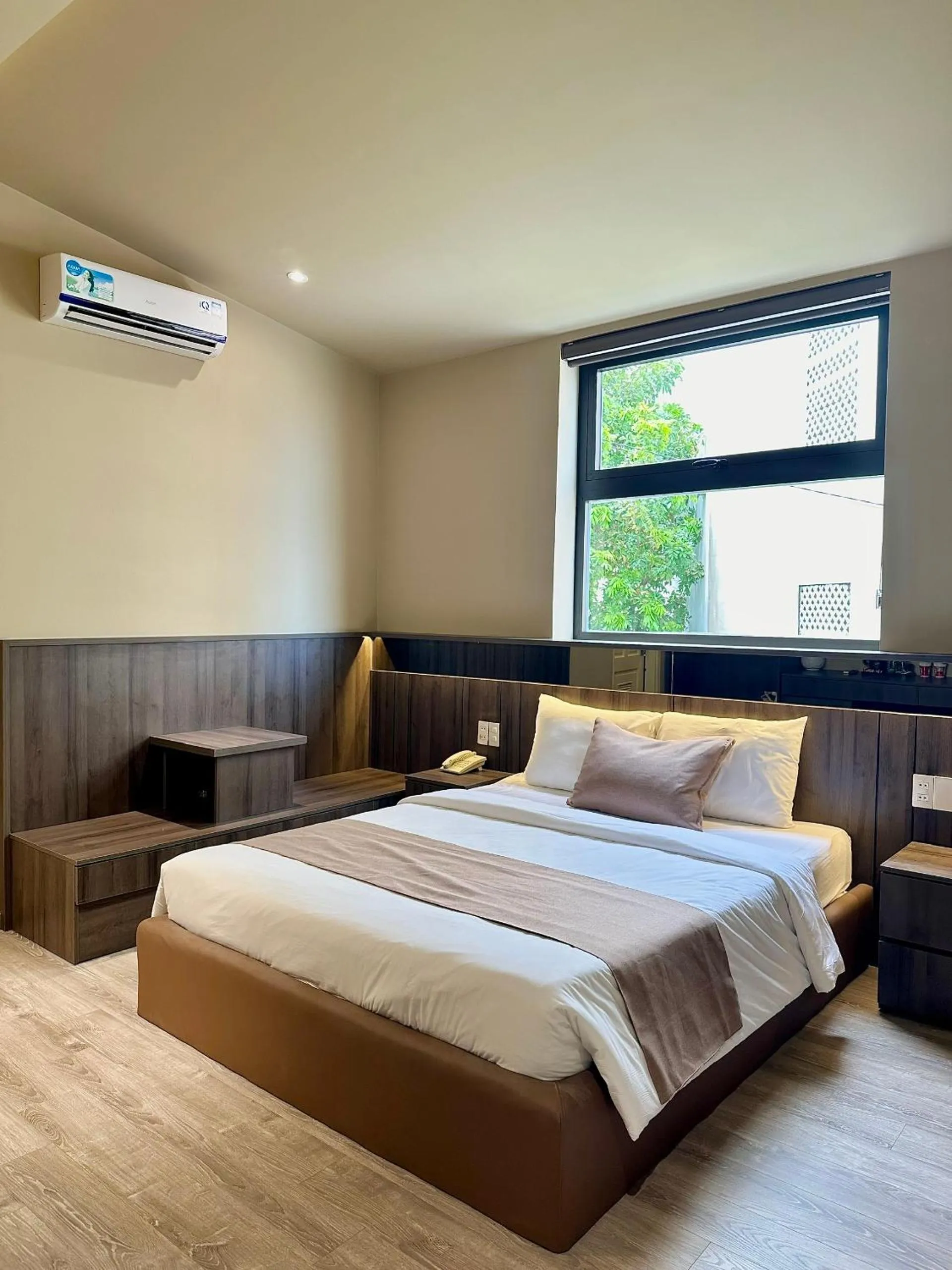 Bed in Hai Long Hotel