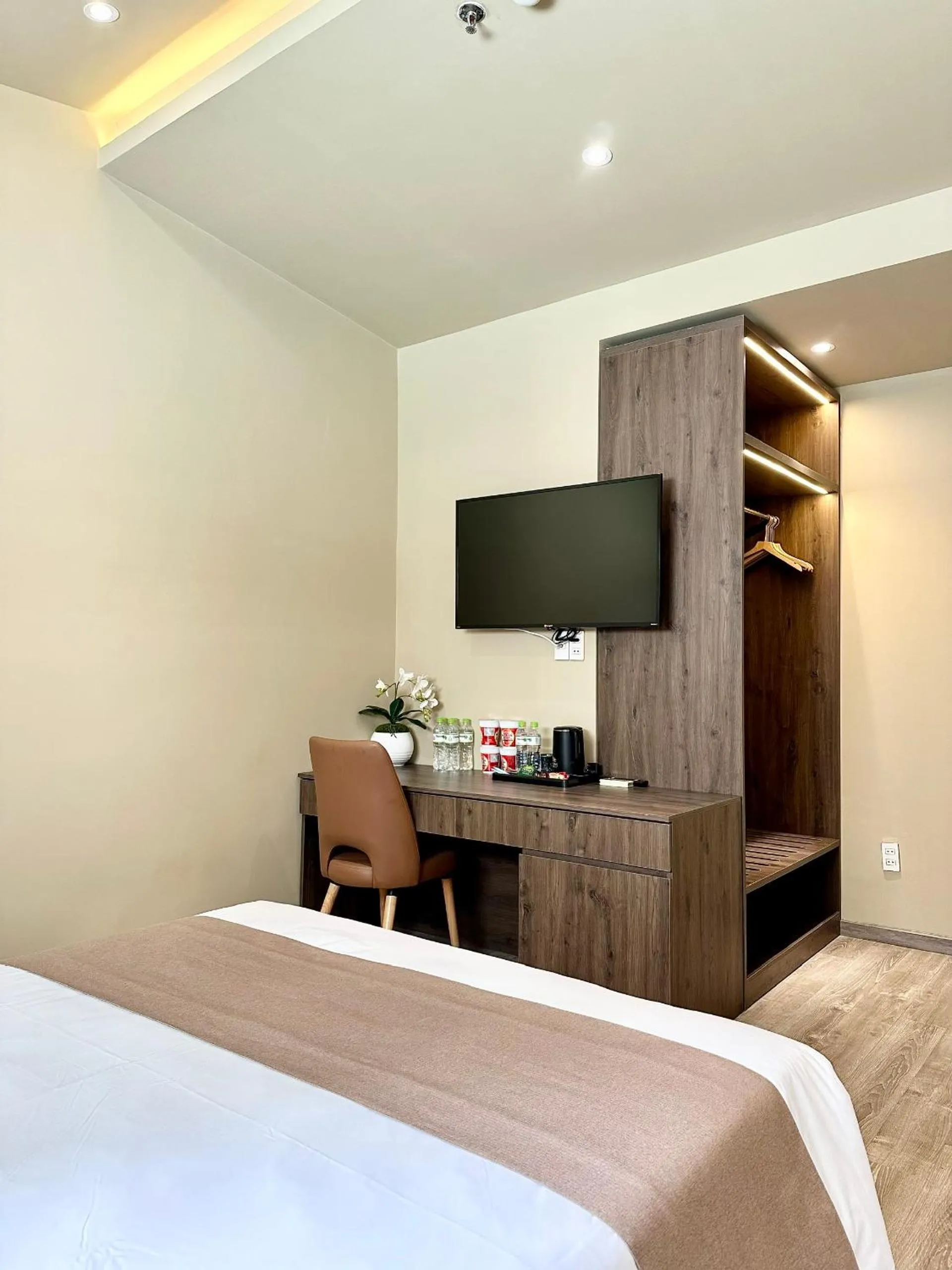 Bed in Hai Long Hotel