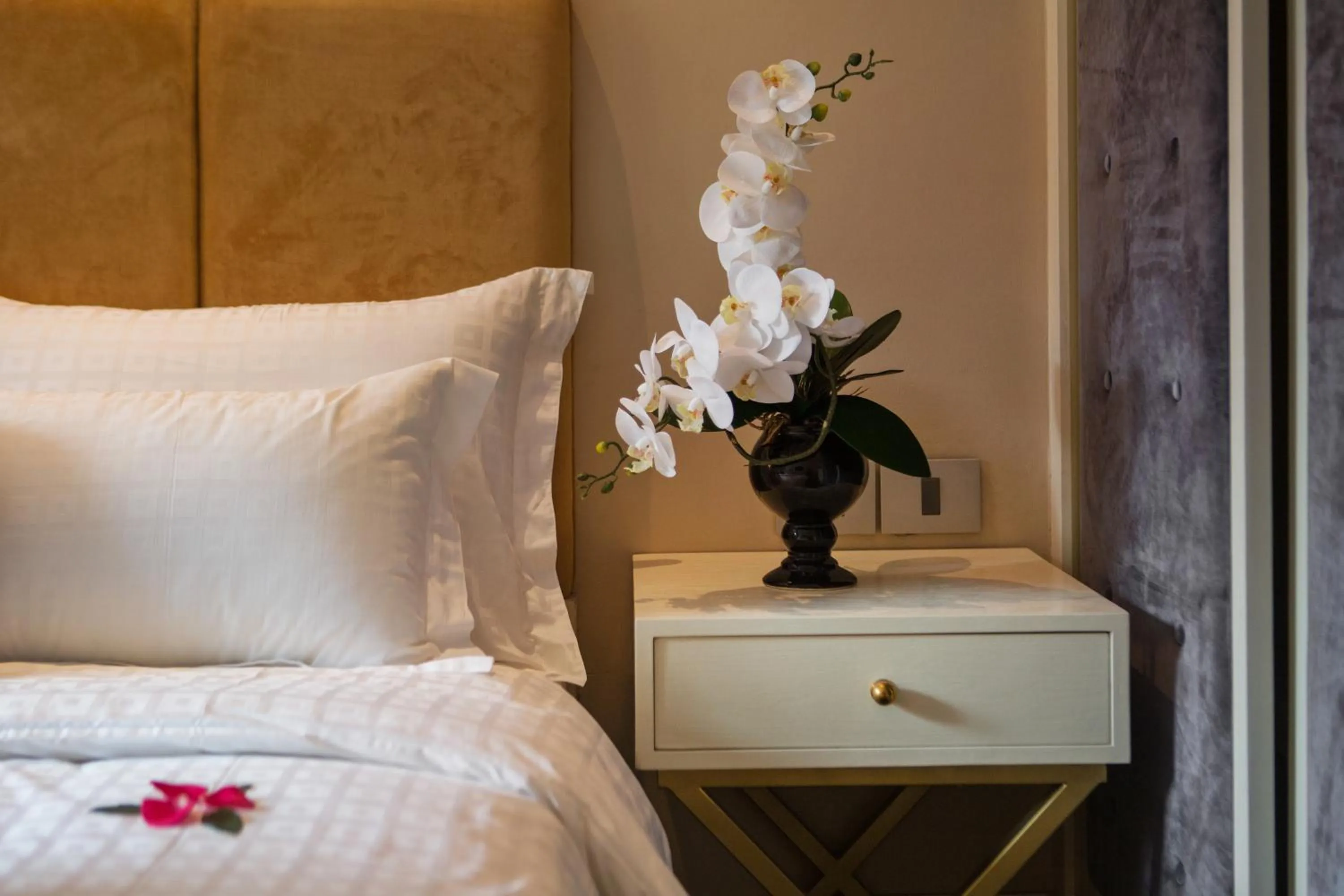 Bedroom, Bed in Hanoi La Storia Hotel