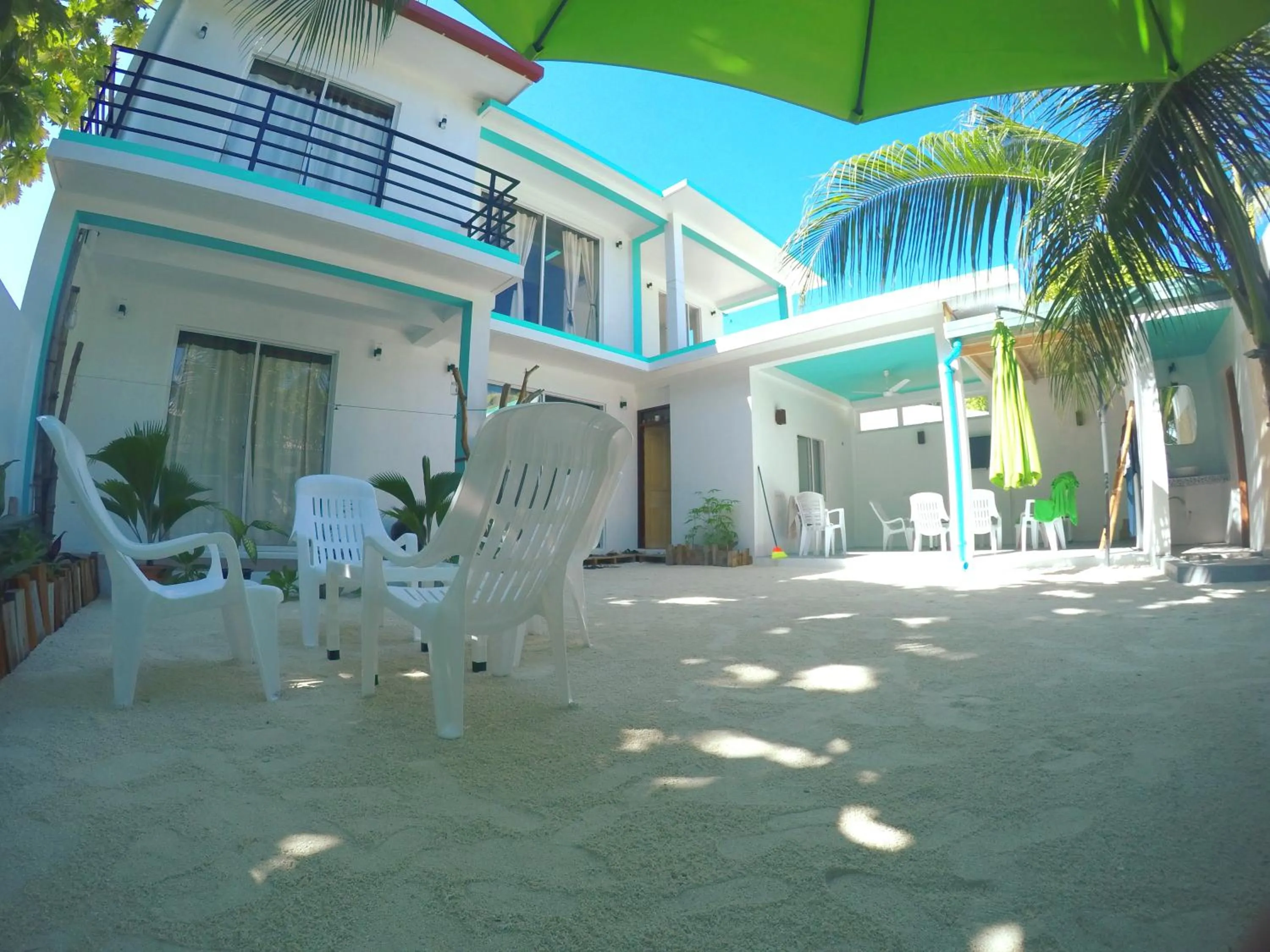 Property building in Acqua Blu Rasdhoo