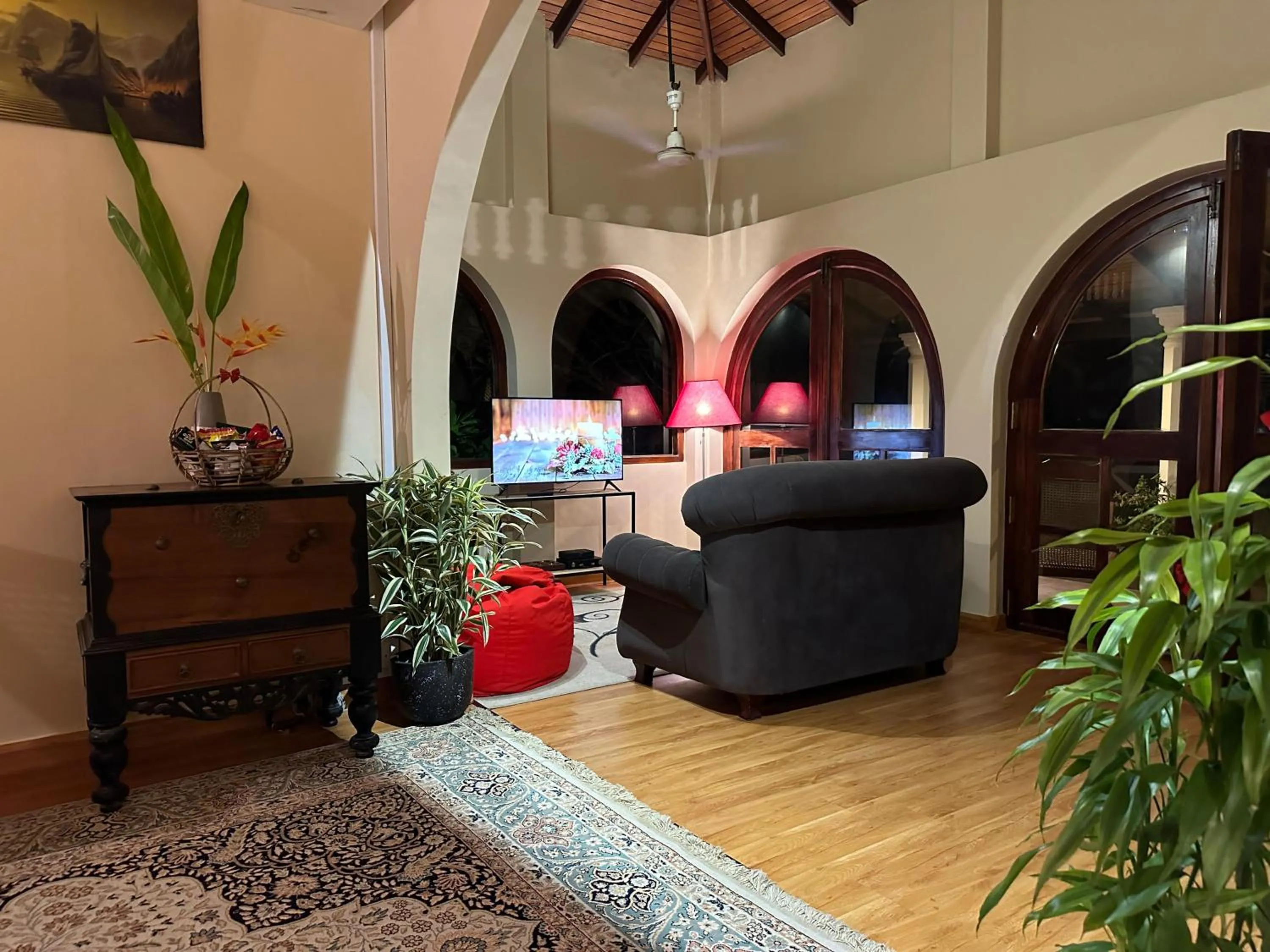 Living room in Isle of Thalpe