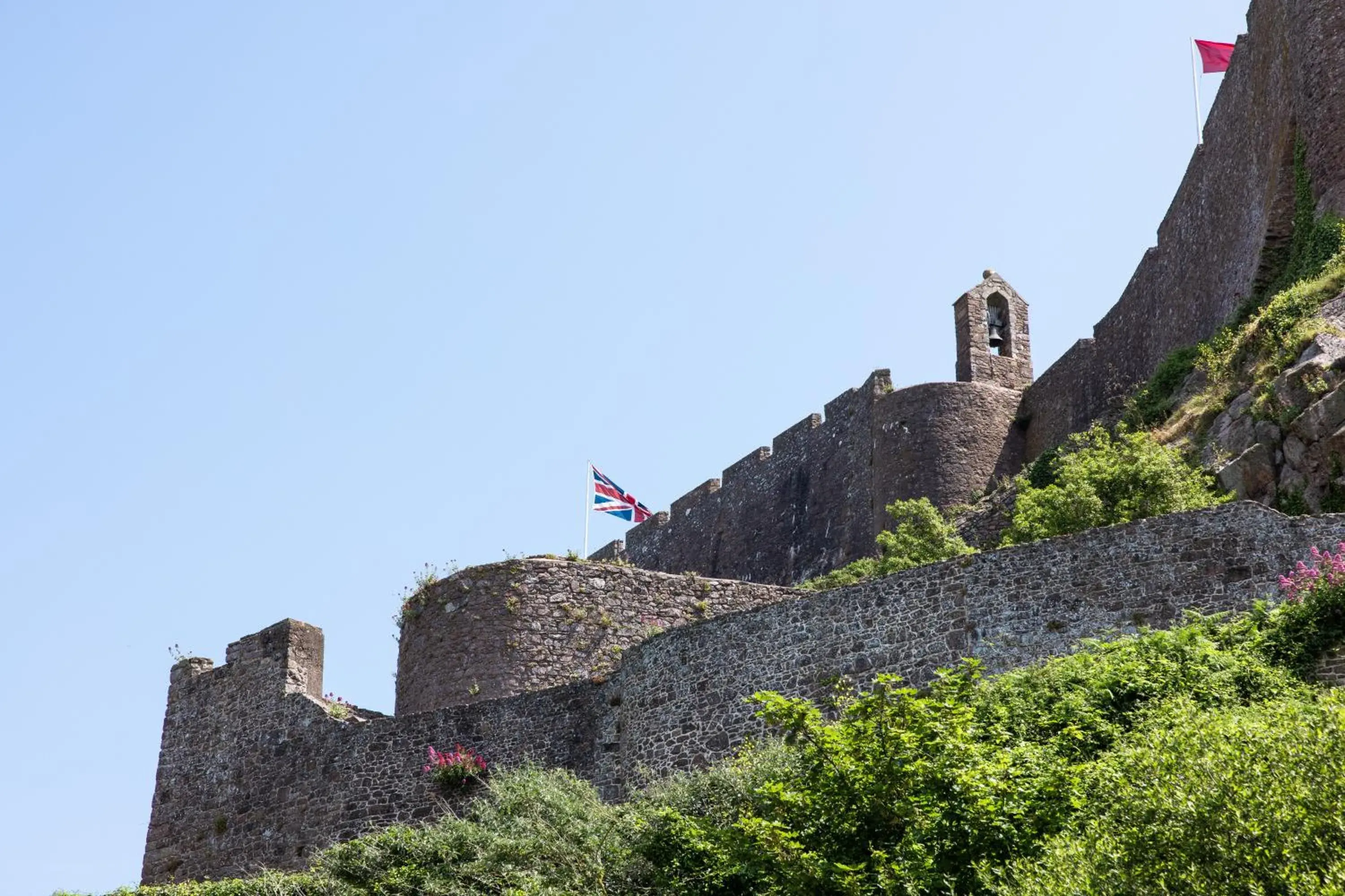 Deluxe Double or Twin Room with Garden View in The Moorings Hotel & Restaurant Deluxe Double or Twin Room with Garden View in The Moorings Hotel & Restaurant