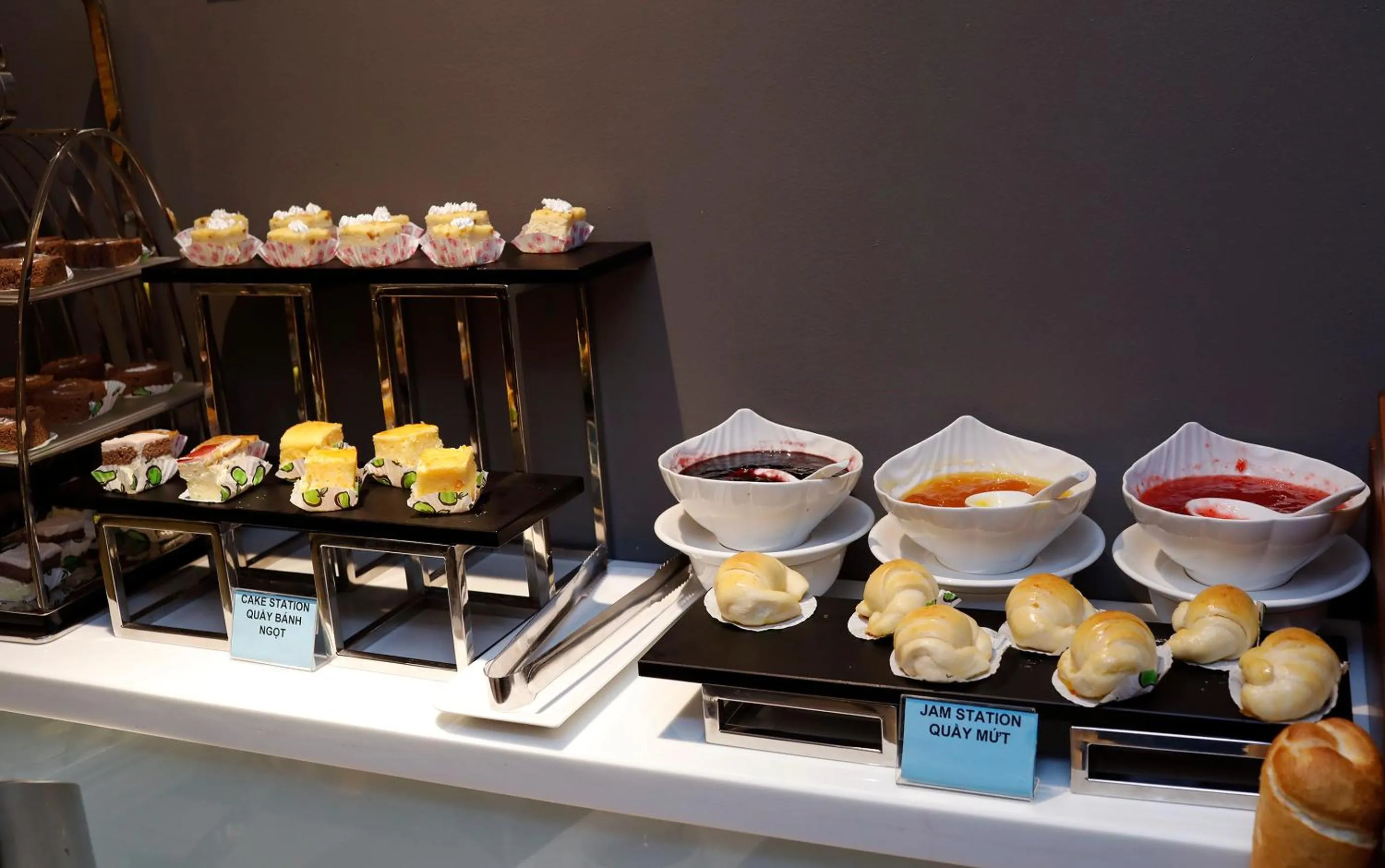 Restaurant/places to eat in Roseland Centa Hotel & Spa