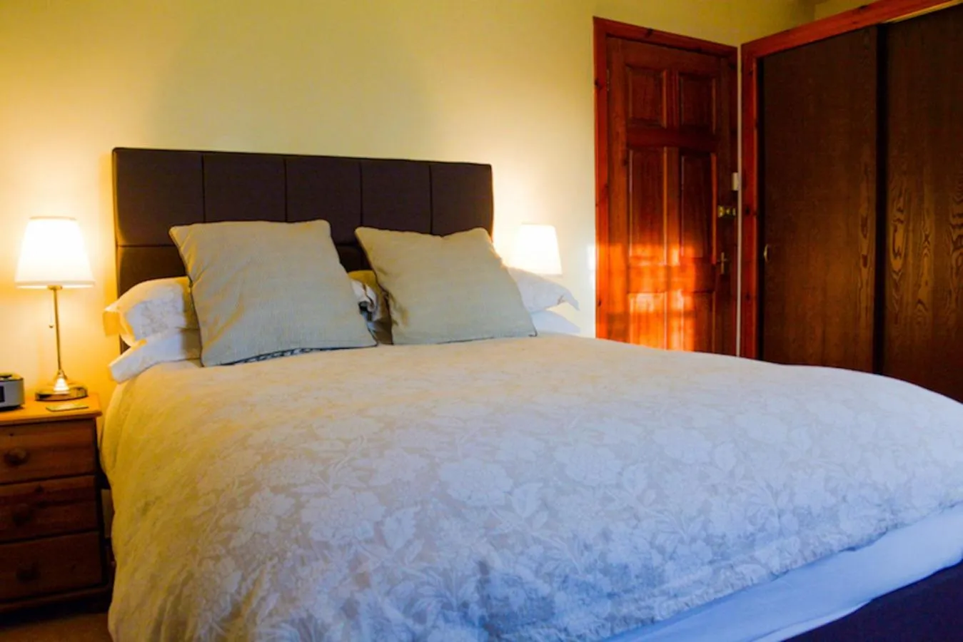 Bedroom, Bed in Clarke Cottage Guest House