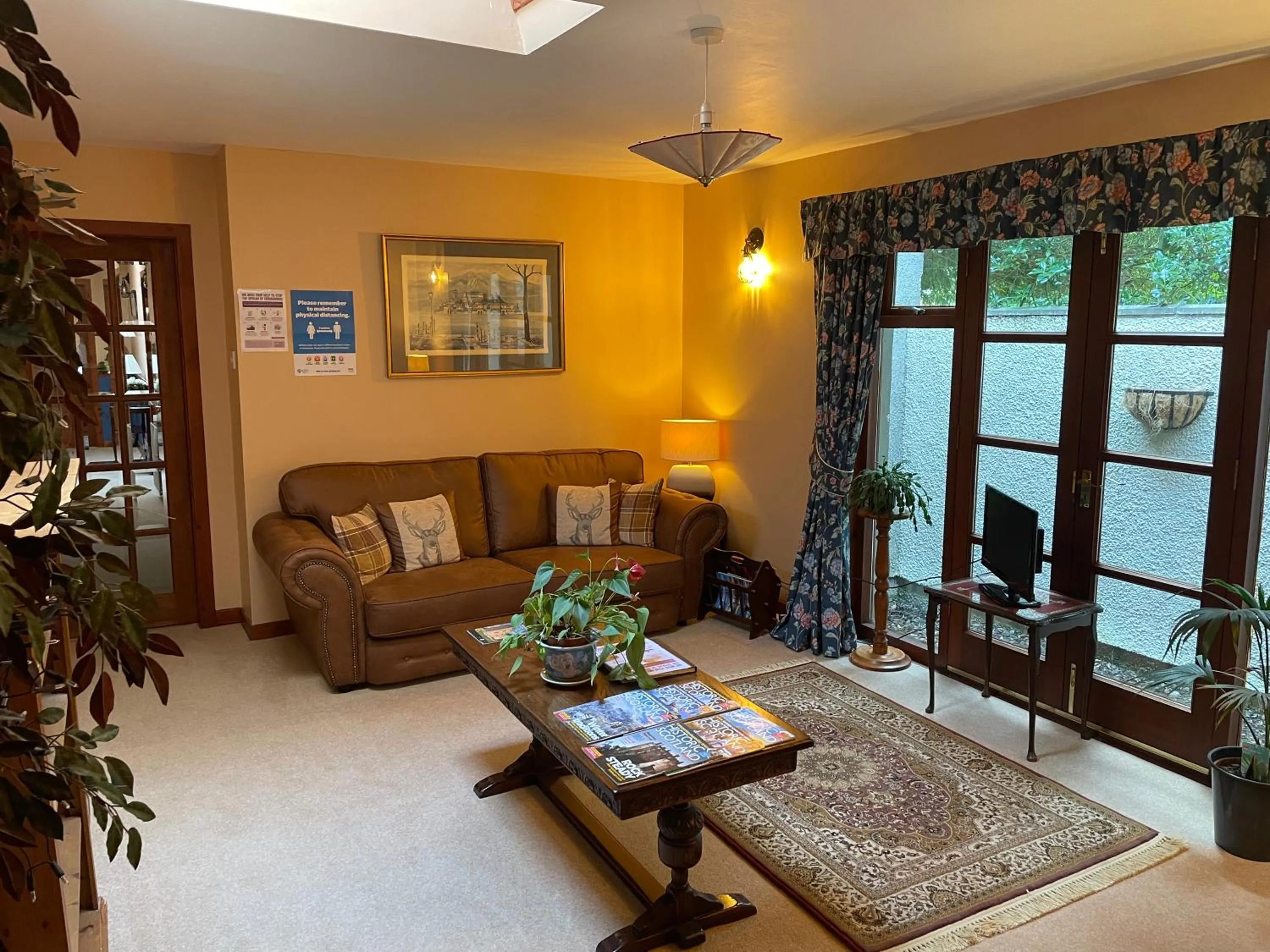 Lounge or bar in Clarke Cottage Guest House