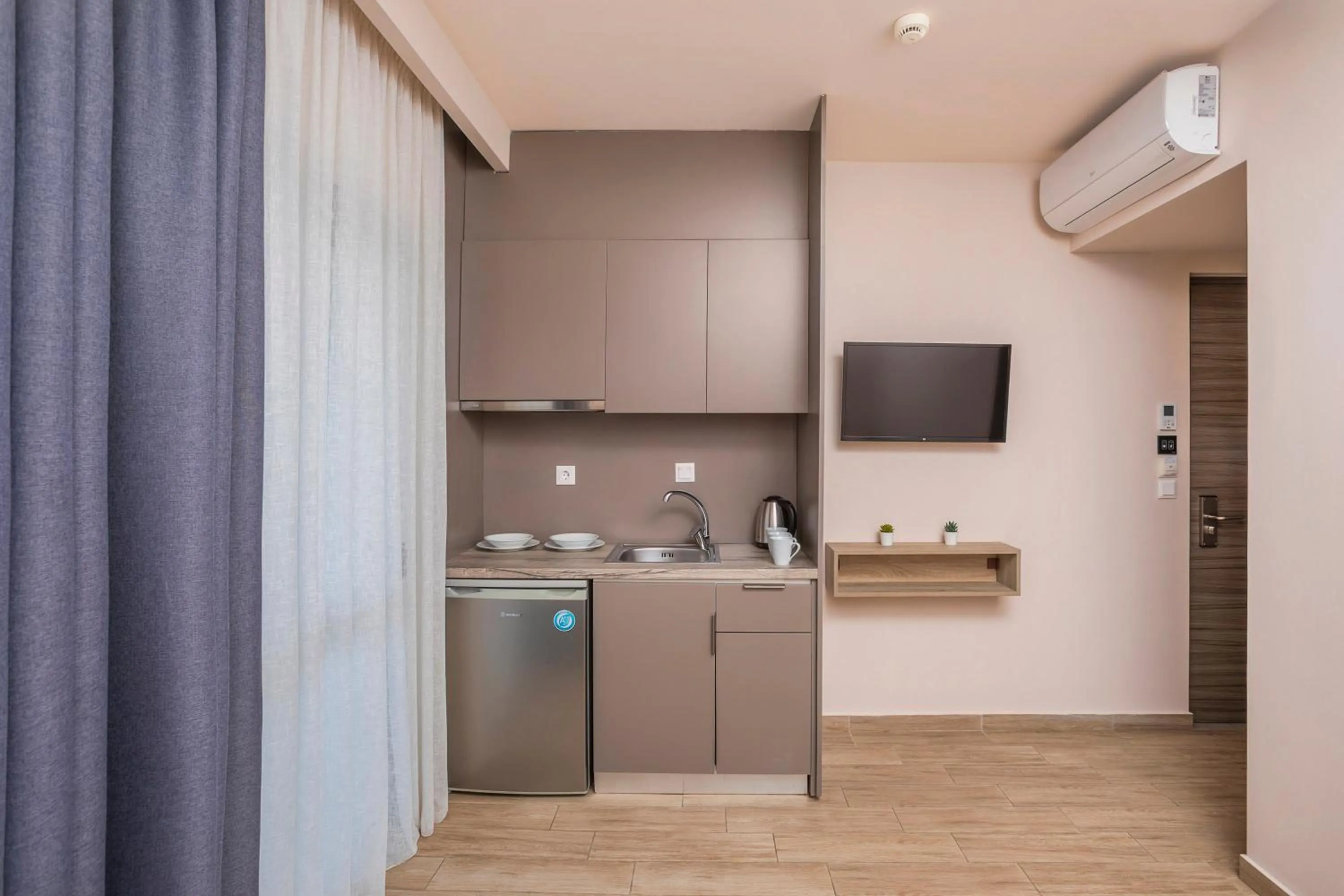 TV and multimedia in Hotel Vozina