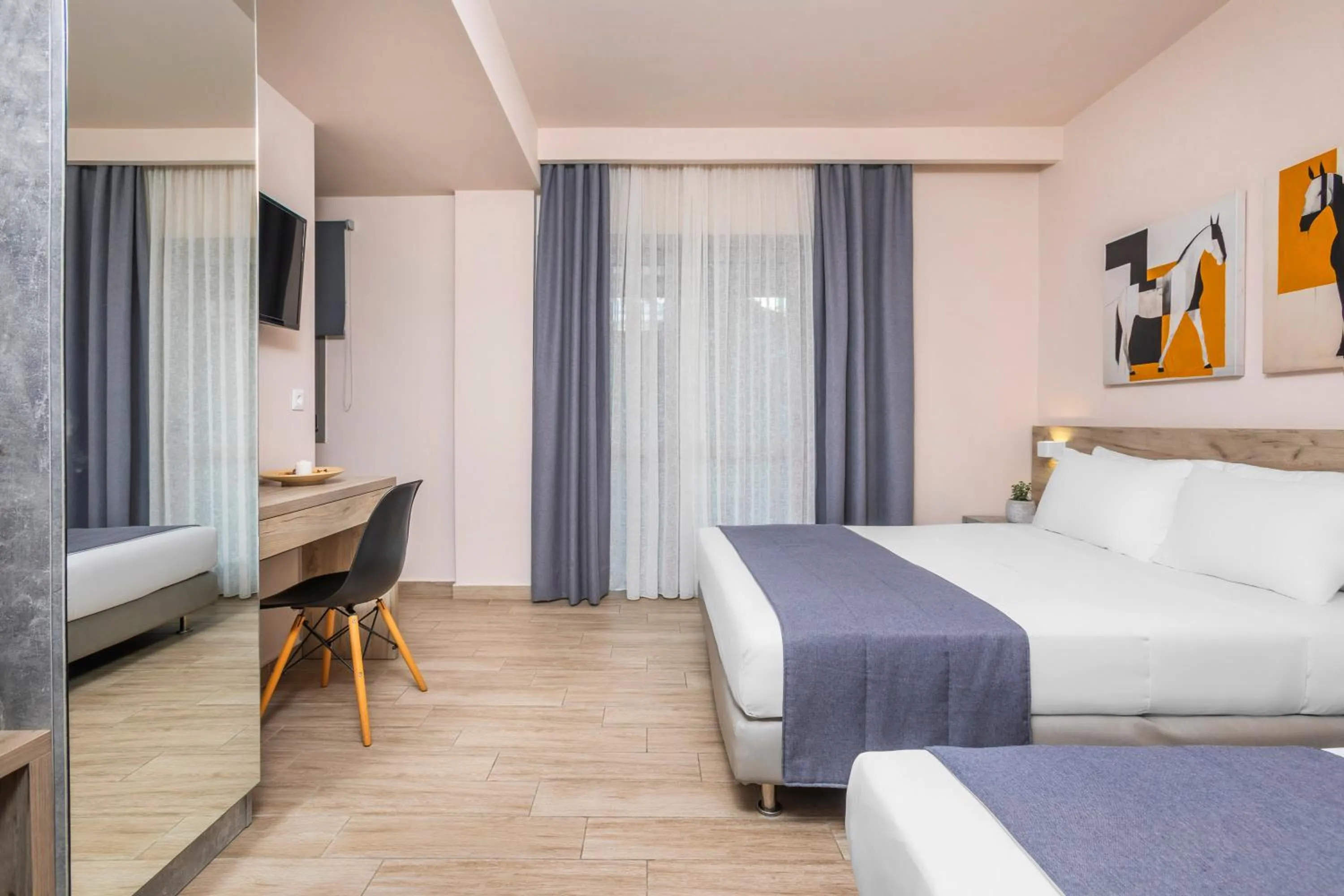 Photo of the whole room, Bed in Hotel Vozina