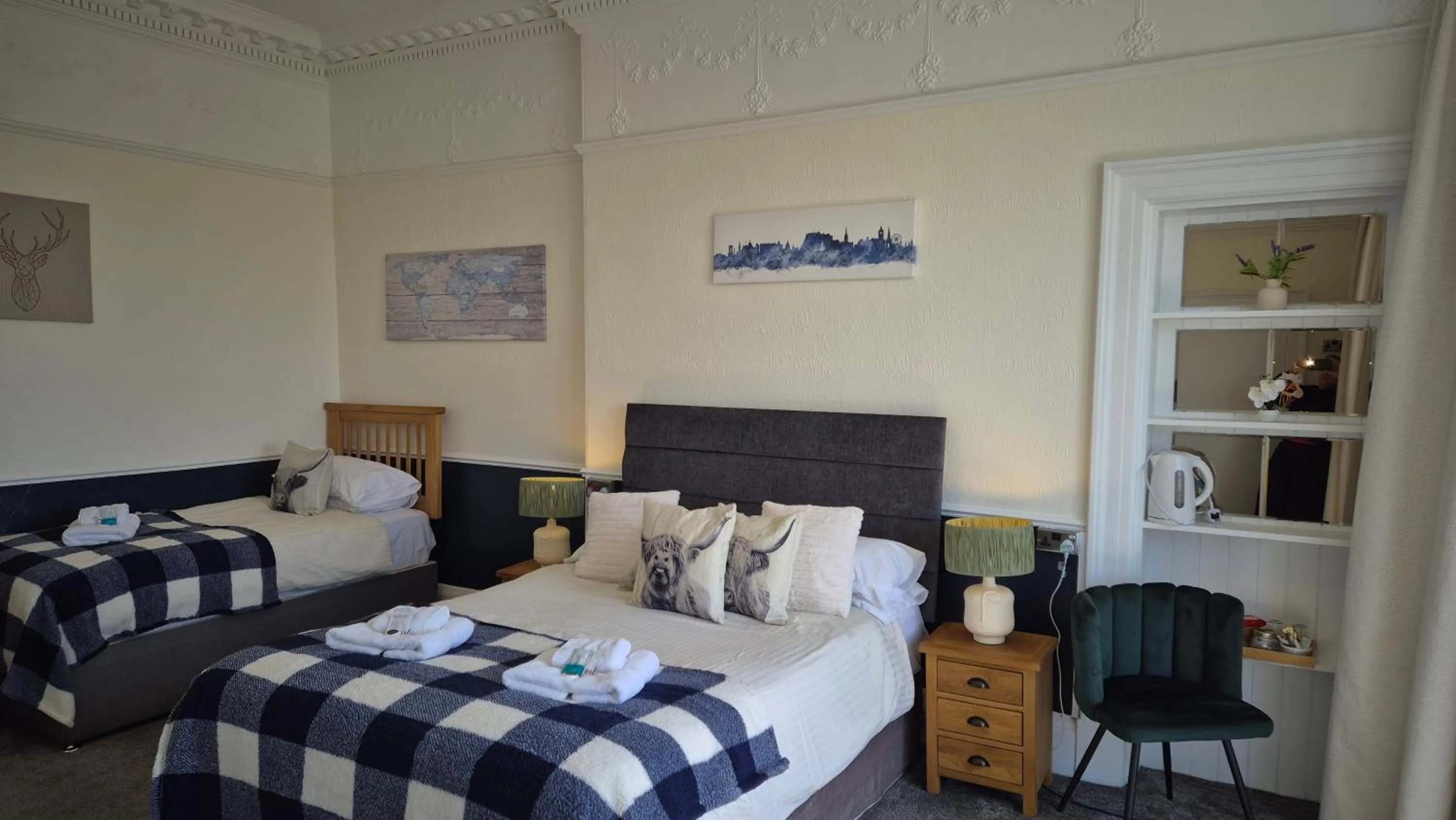 Bed in Brig O'Doon Guest House