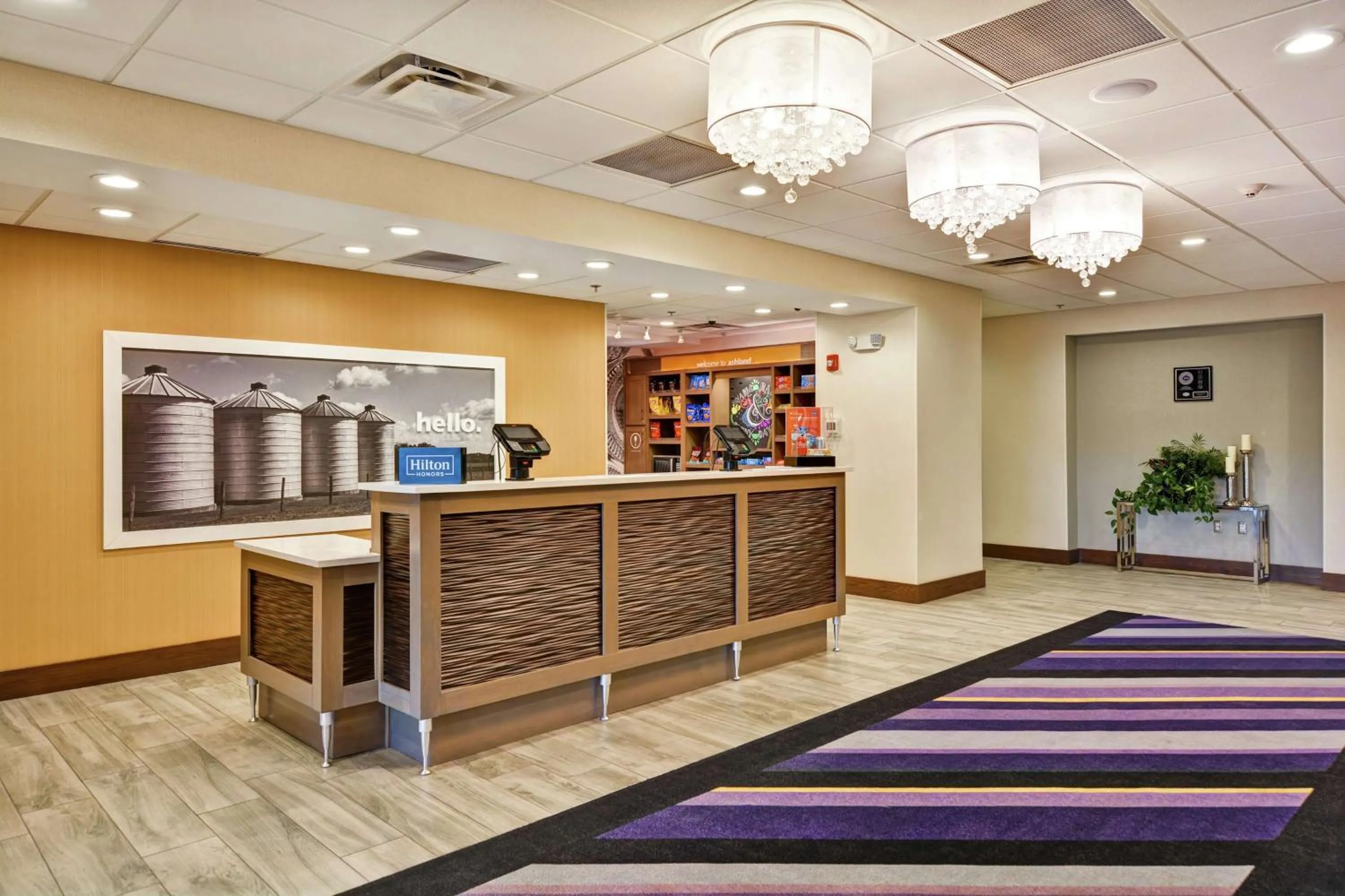 Lobby or reception in Hampton Inn Suites Ashland, Ohio