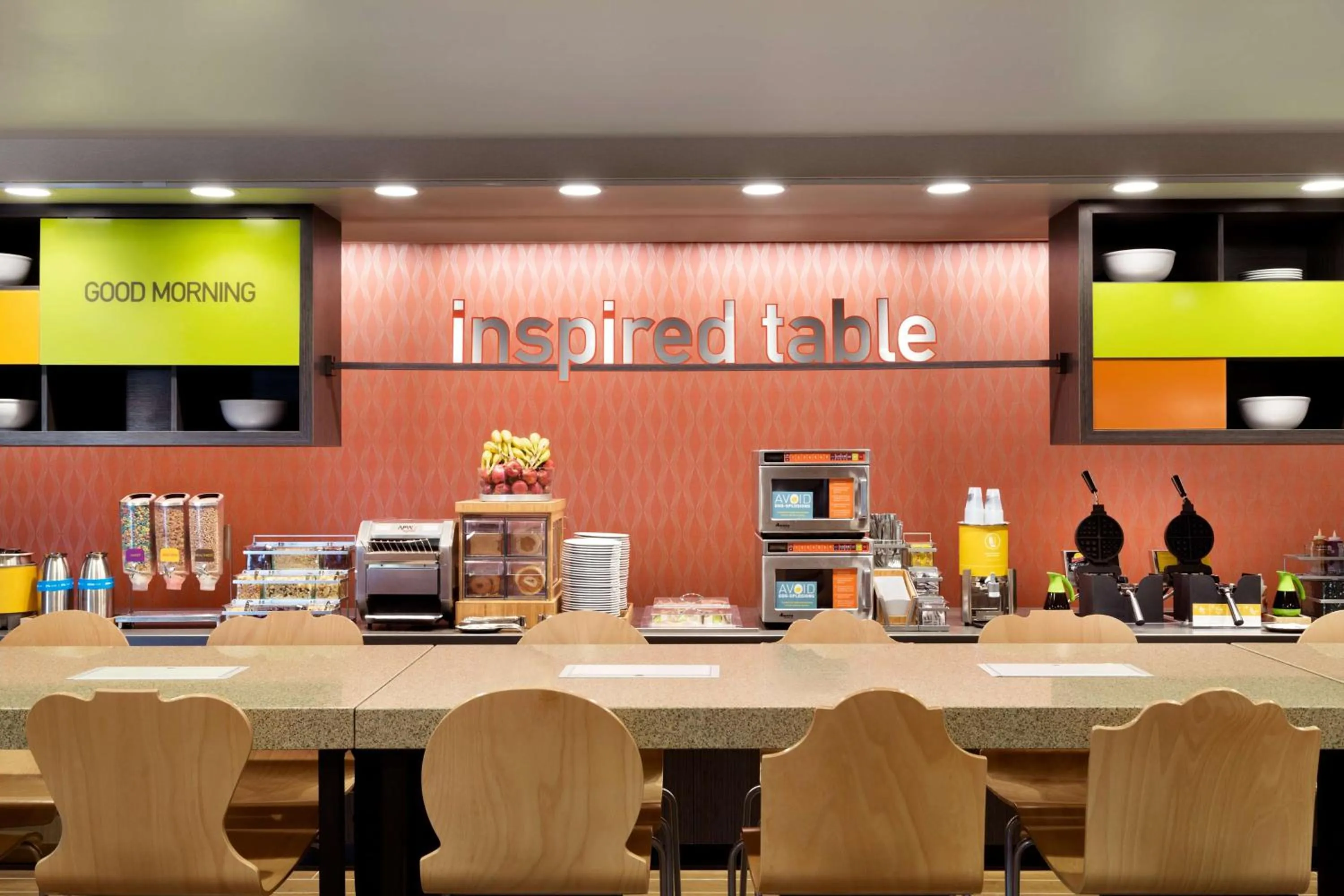 Buffet breakfast in Home2 Suites By Hilton Glendale Westgate