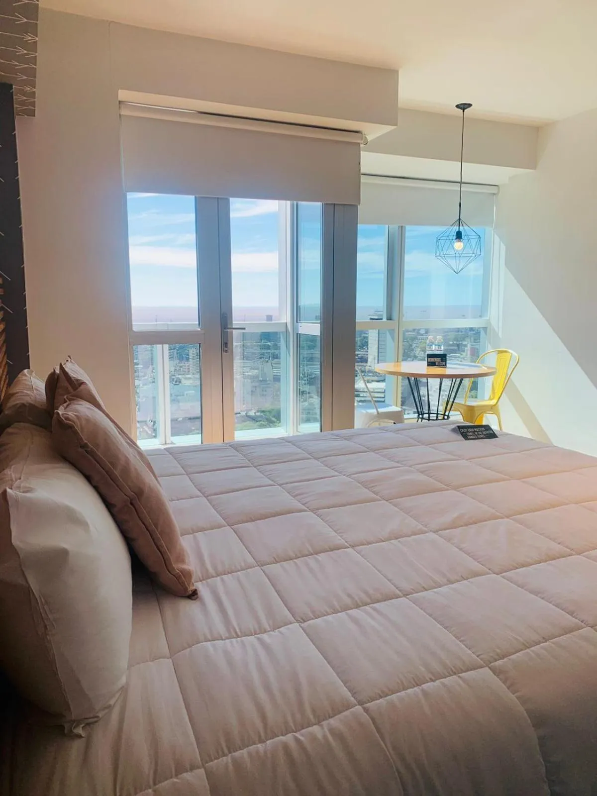 Bedroom, Bed in Top Rentals Downtown