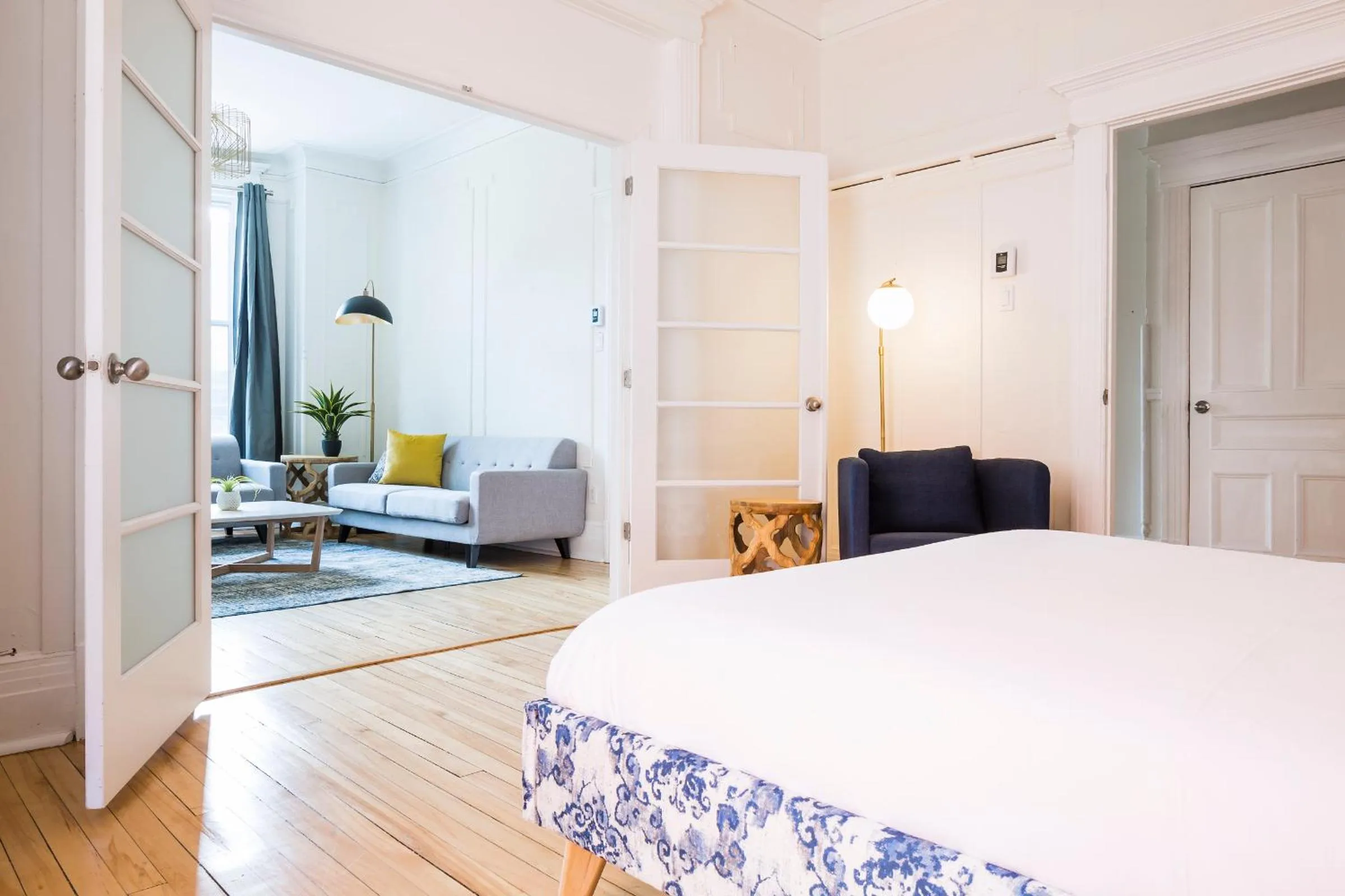 Bed in MTLVacationRentals -The Chic Laurier