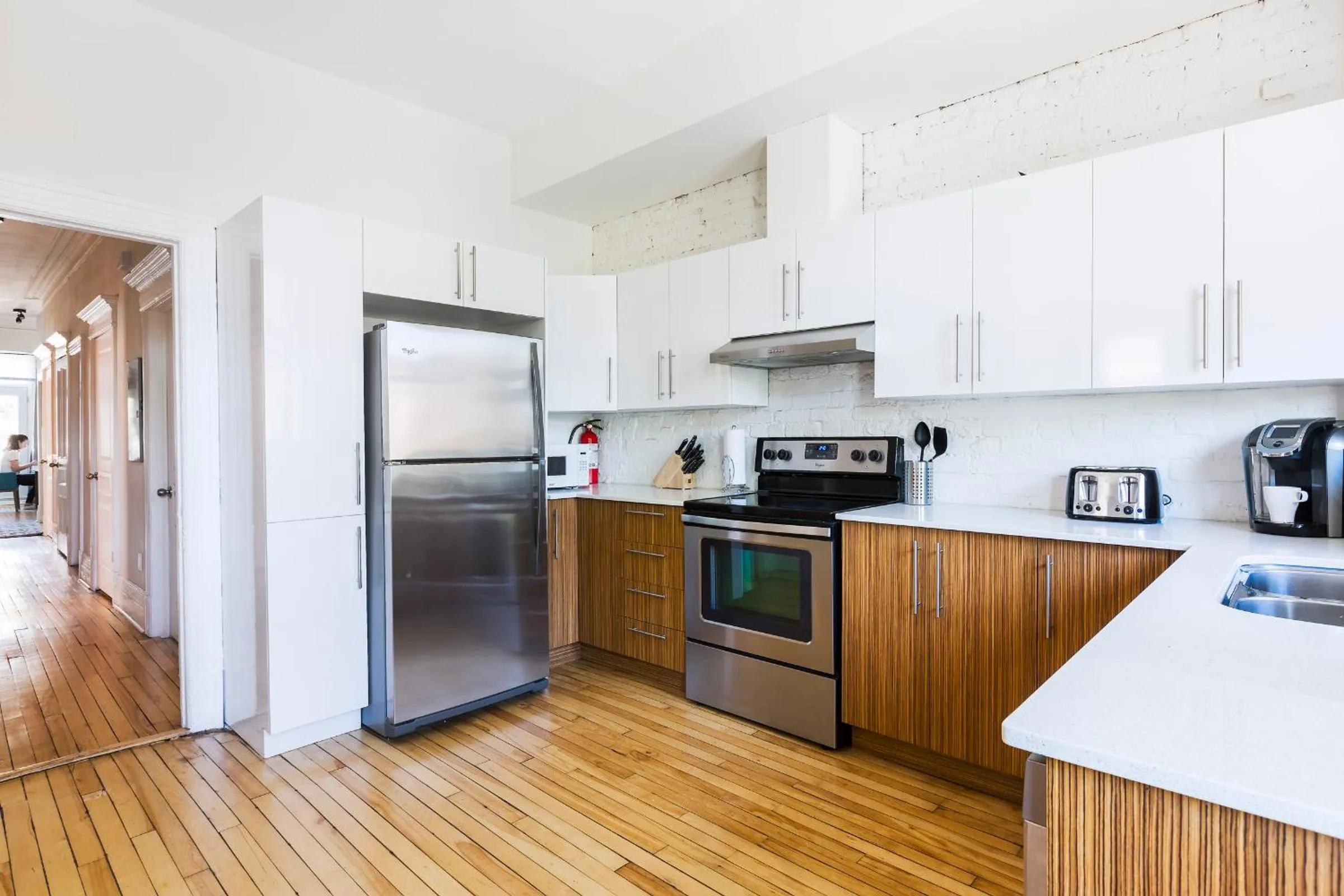 Kitchen or kitchenette in MTLVacationRentals -The Chic Laurier