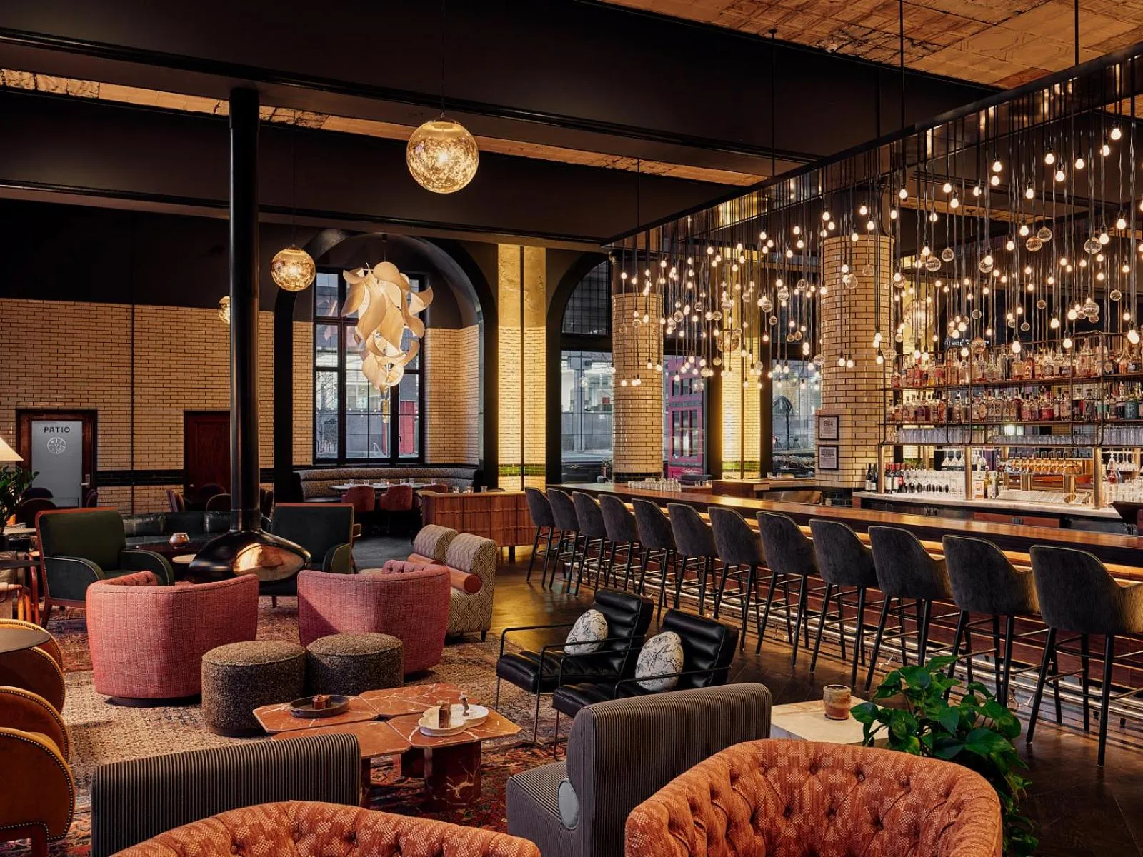 Restaurant/places to eat in Detroit Foundation Hotel