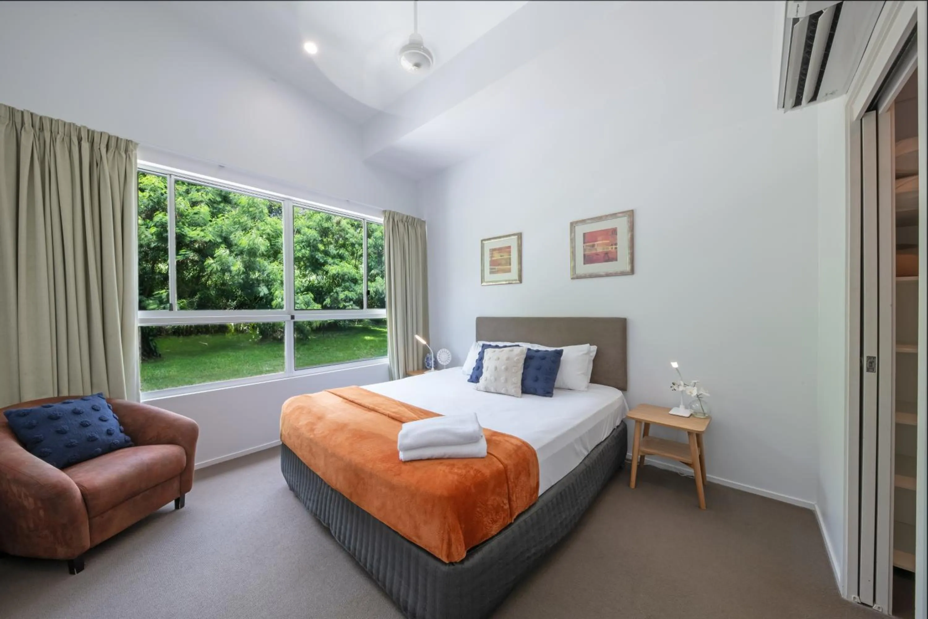 Bed in Azure Sea Whitsunday Resort