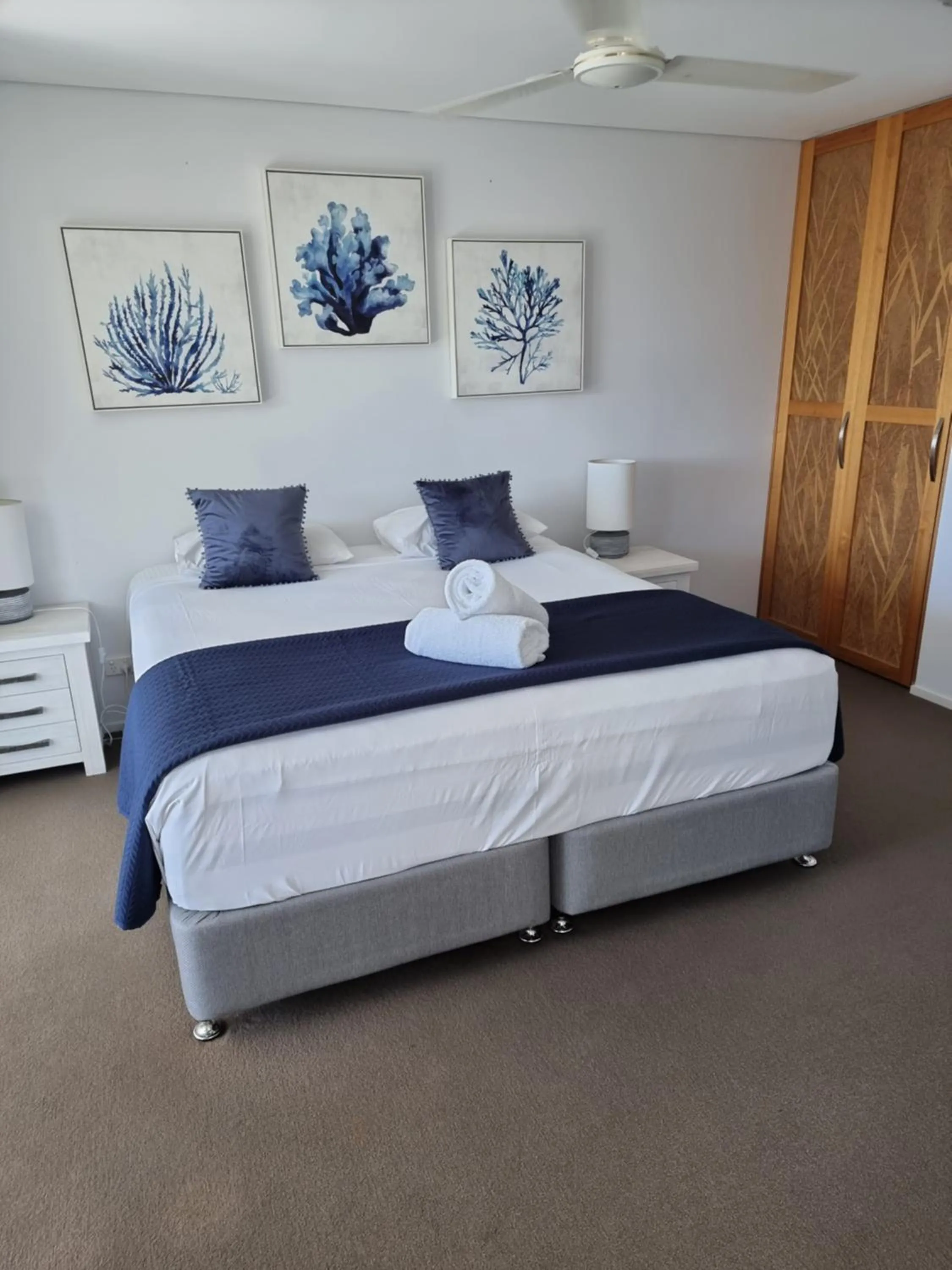 Photo of the whole room, Bed in Azure Sea Whitsunday Resort