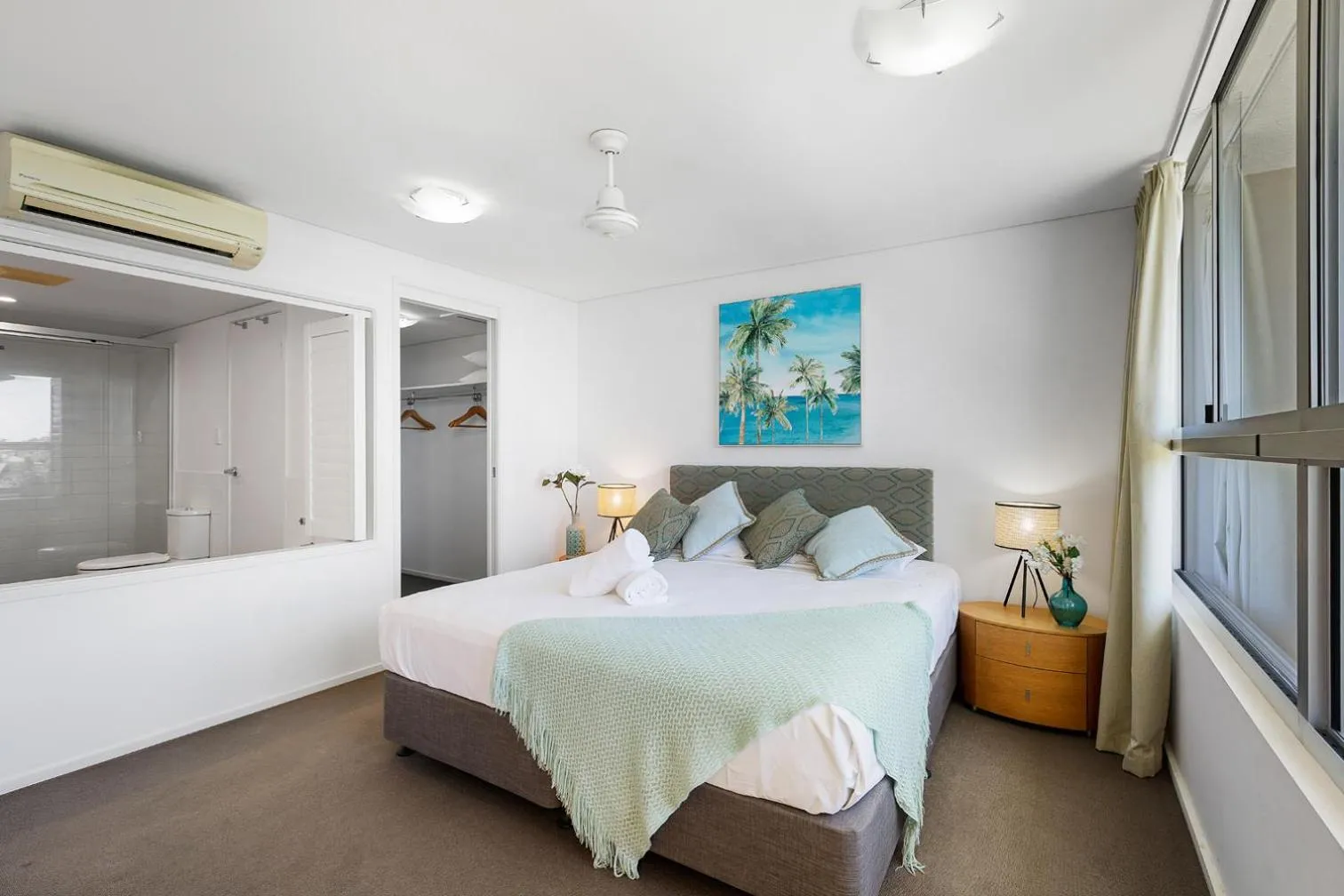 Bedroom, Bed in Azure Sea Whitsunday Resort
