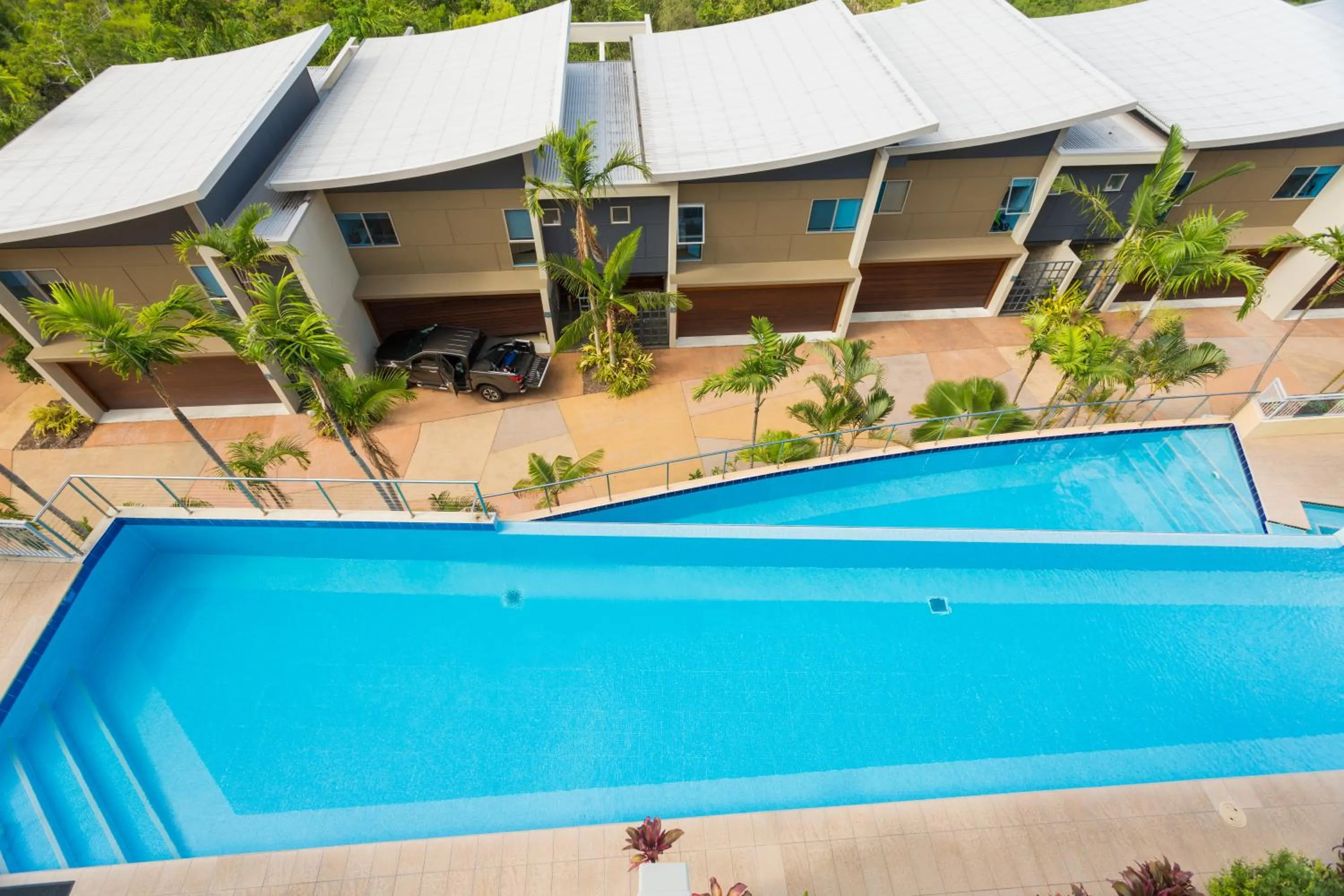 Swimming pool in Azure Sea Whitsunday Resort