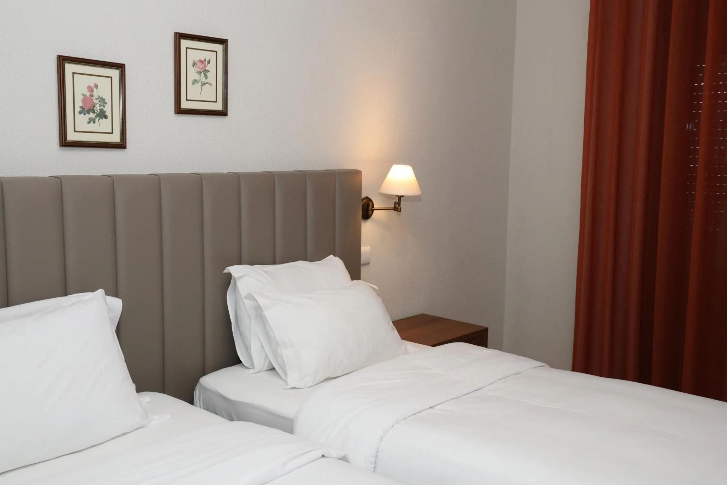 Photo of the whole room, Bed in Hotel Ribadouro