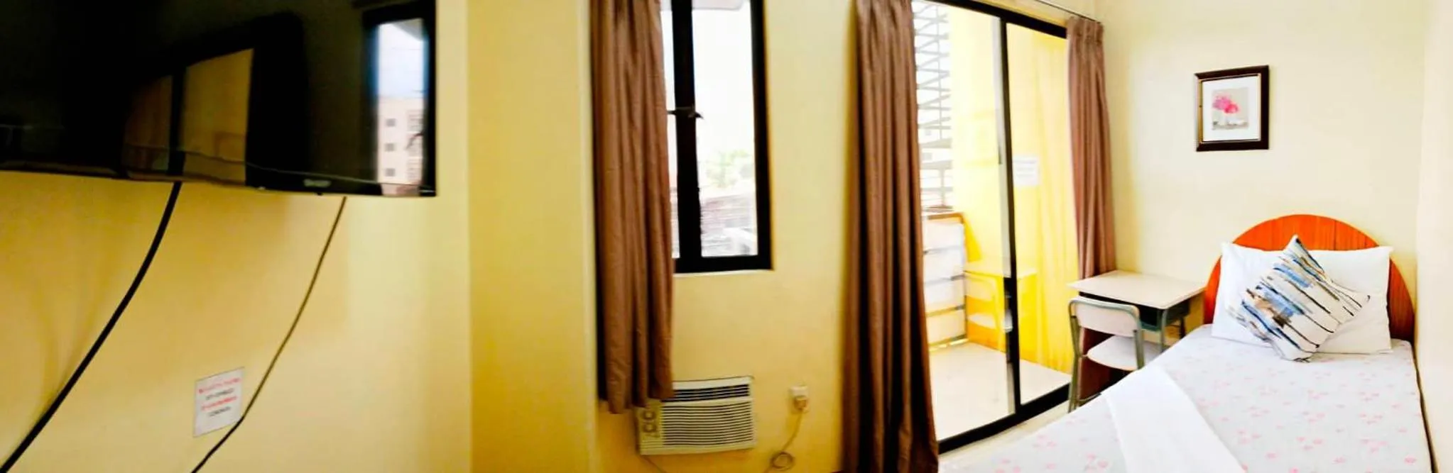 Bed in Heart Hotel and Services