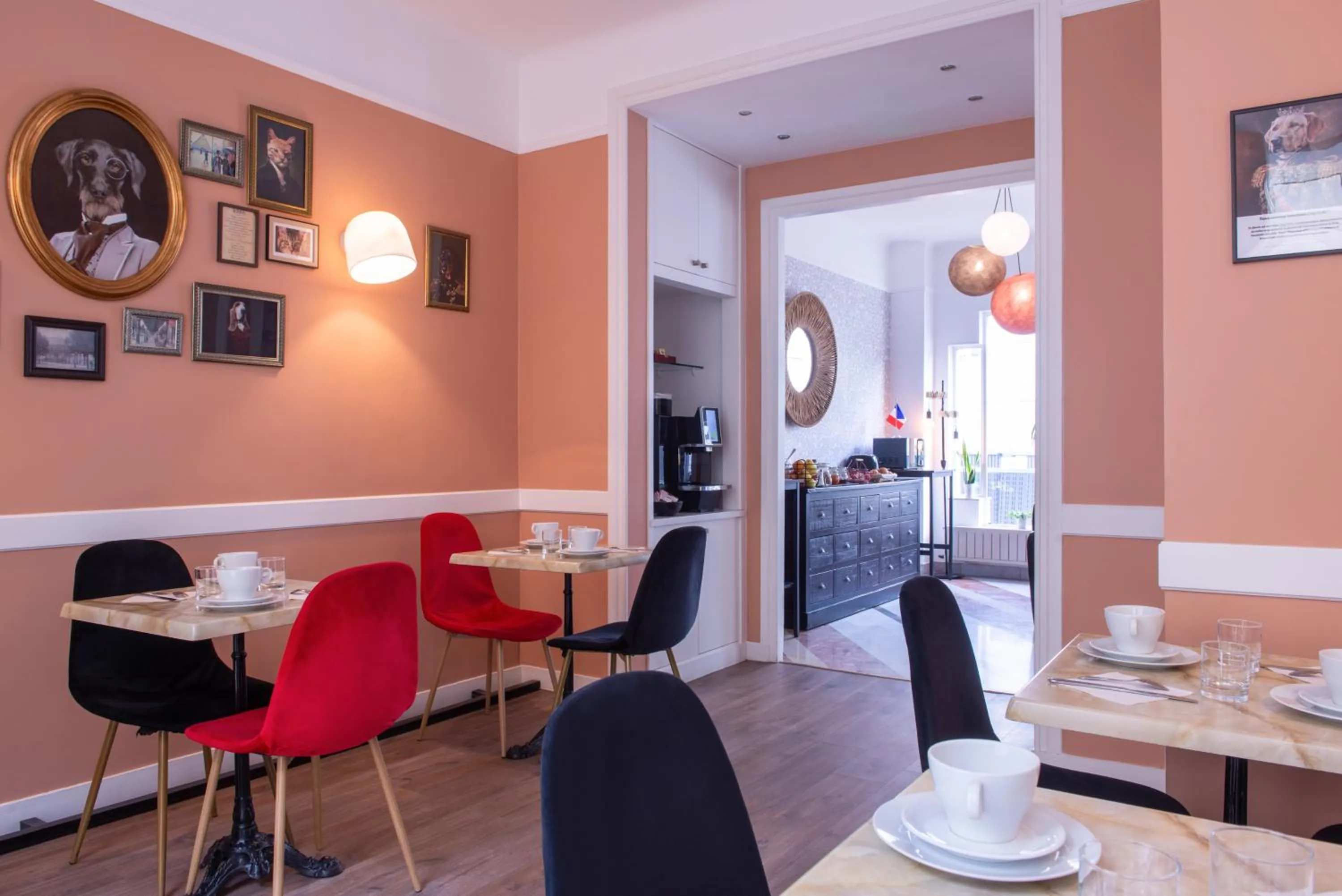 Breakfast in Hôtel Baldi by Magna Arbor