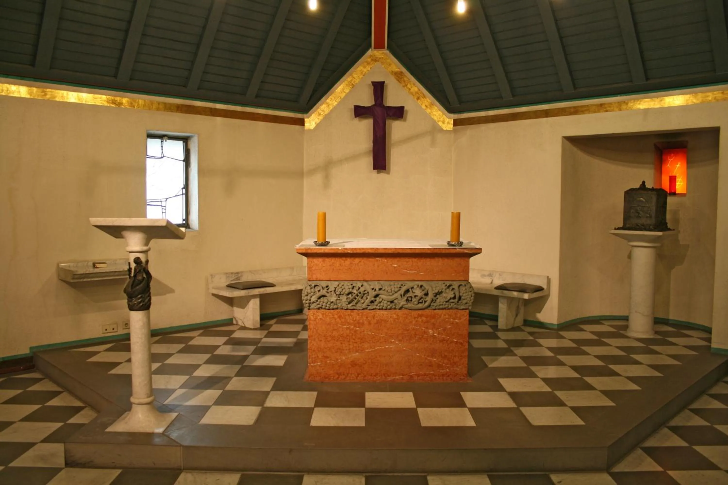 Place of worship in Maternushaus