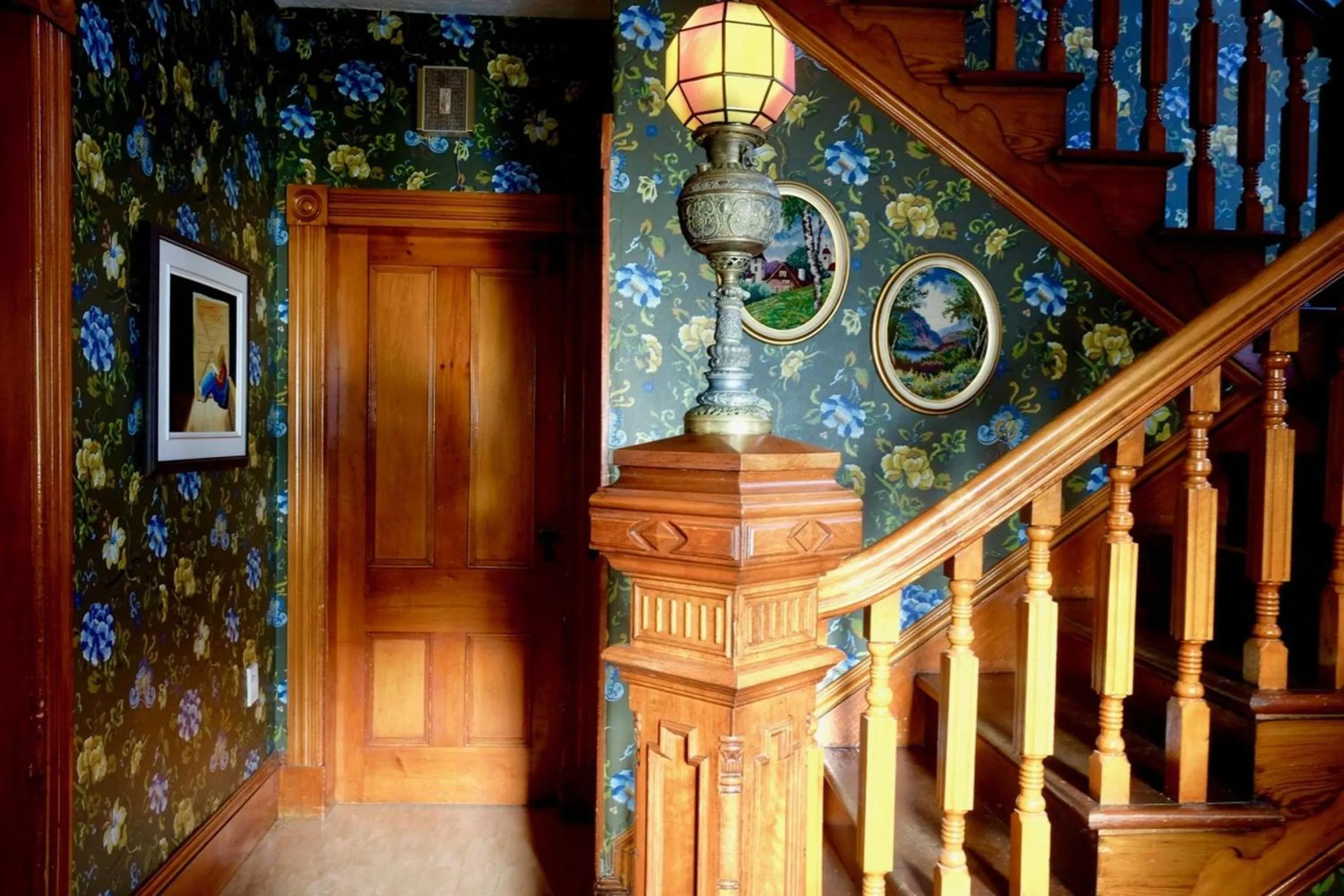 Decorative detail in Le Griffon