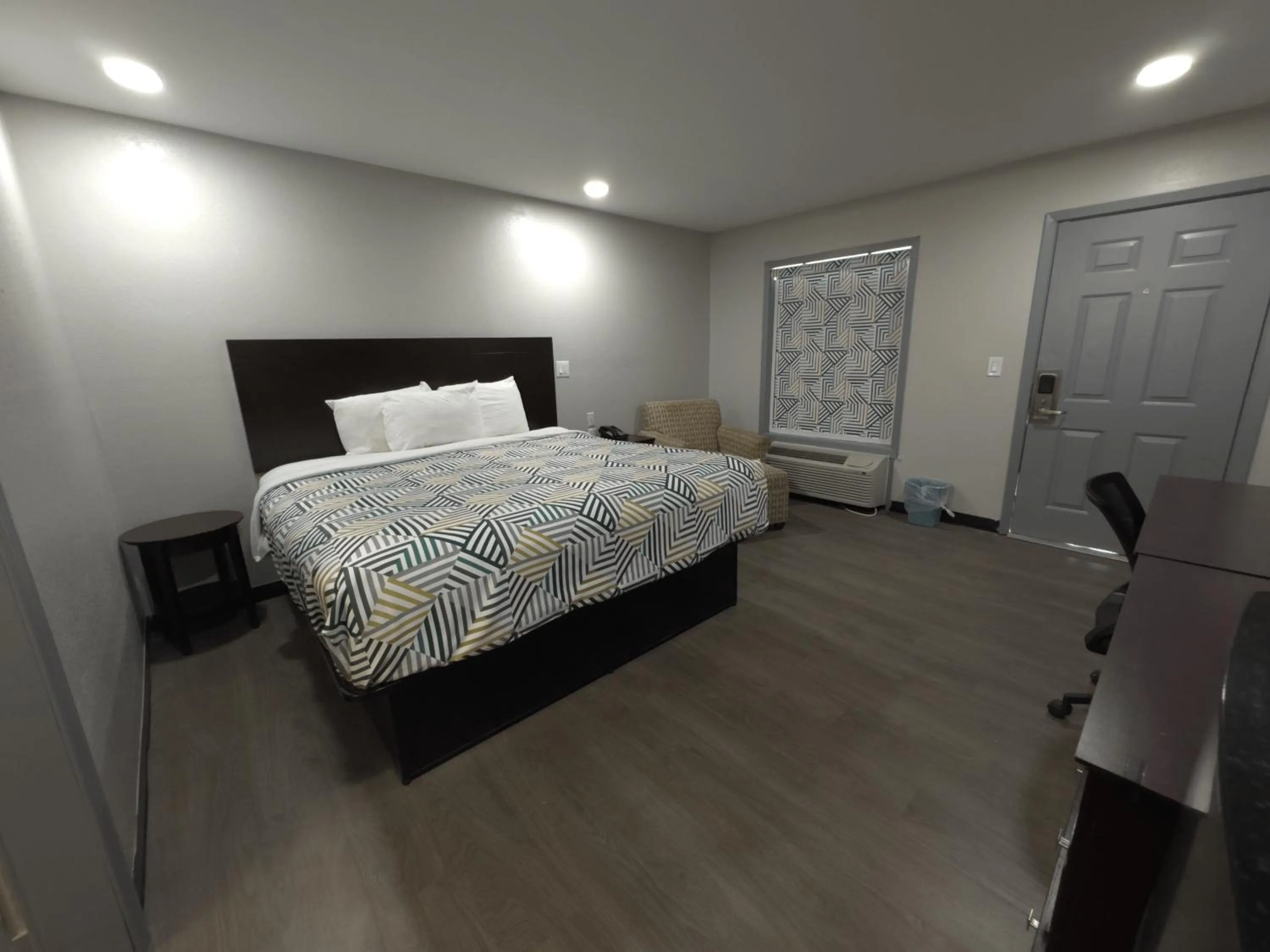 Bedroom in Relax Inn Mcgehee