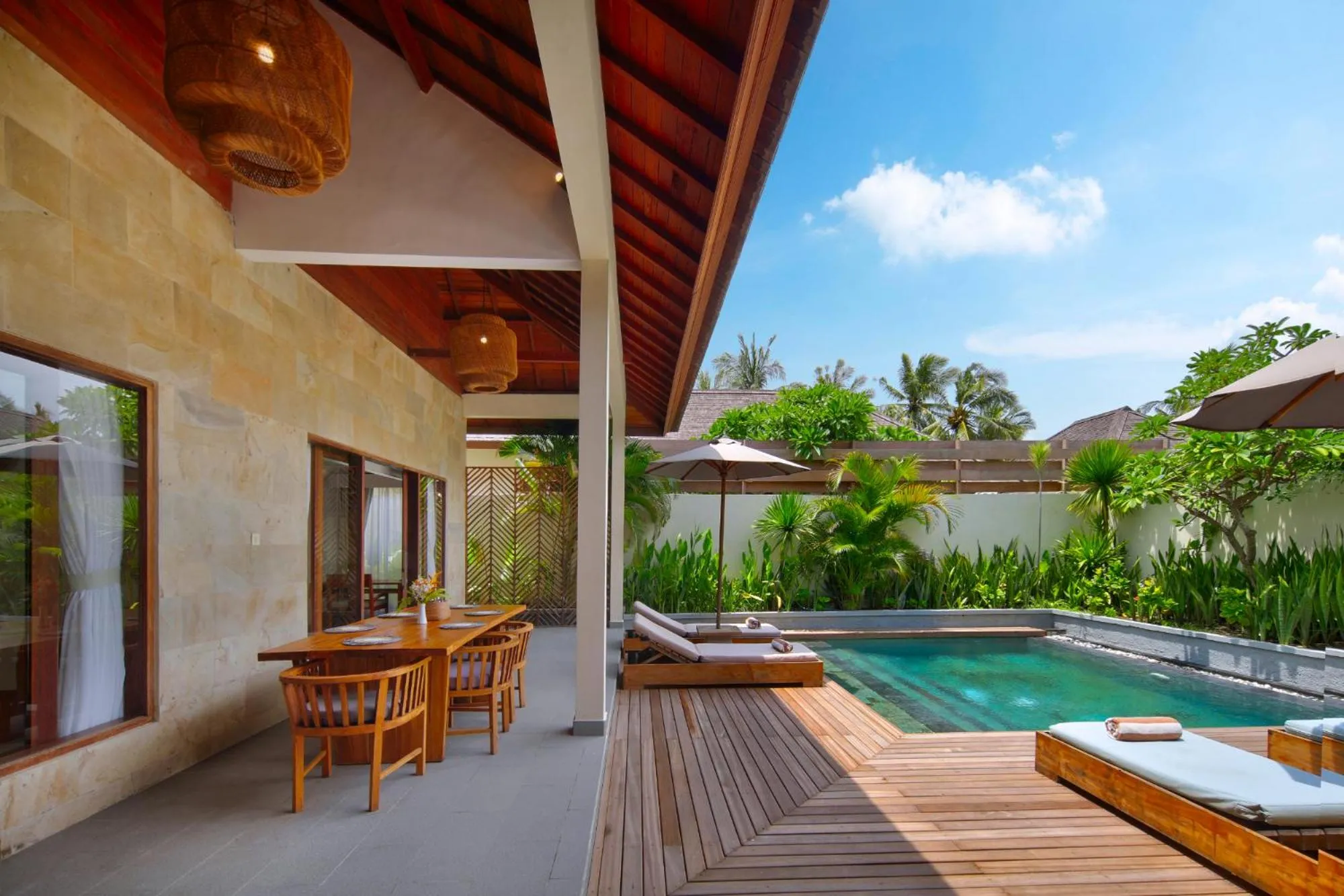 Balcony/Terrace in Utara Villas