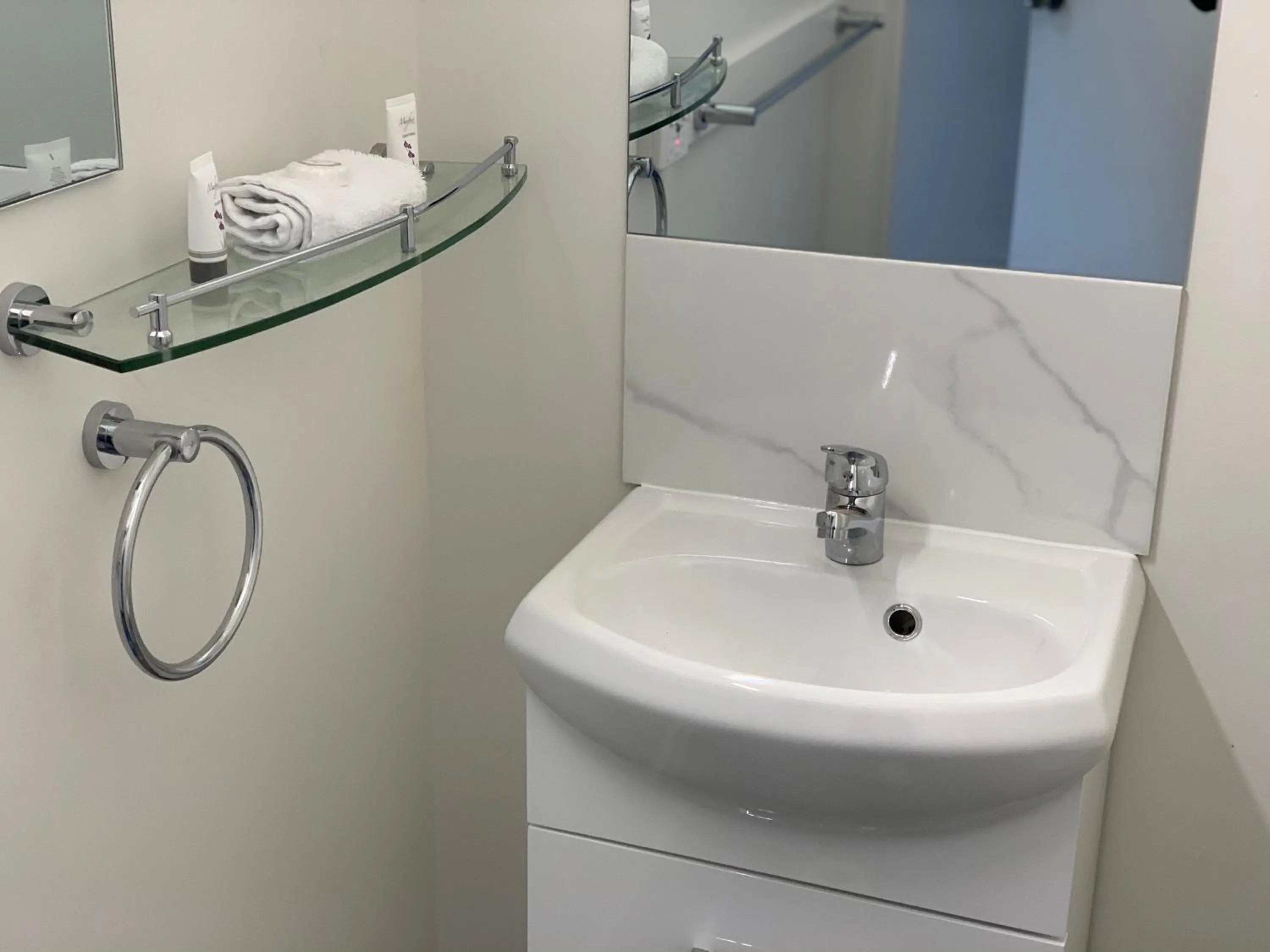 Orford Blue Waters Hotel