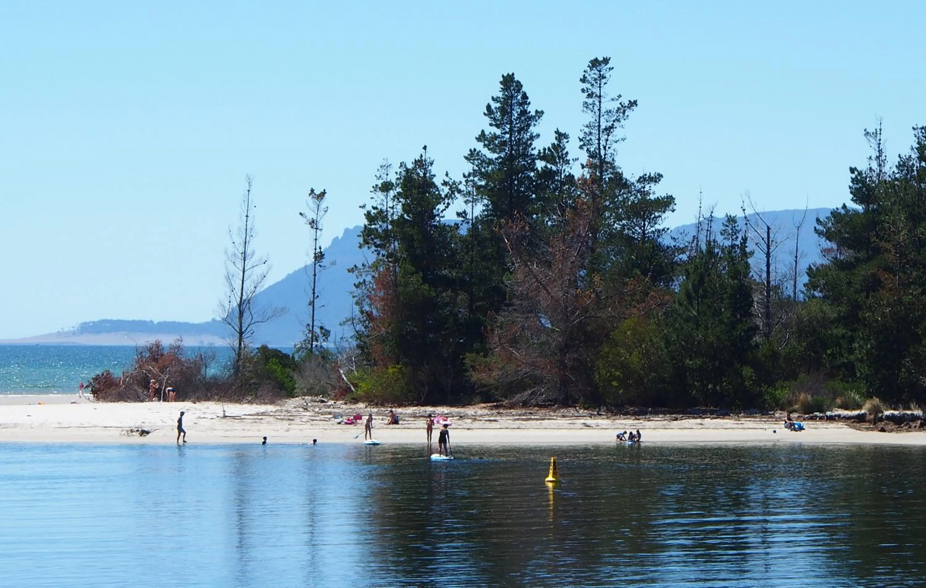 Beach in Orford Blue Waters Hotel
