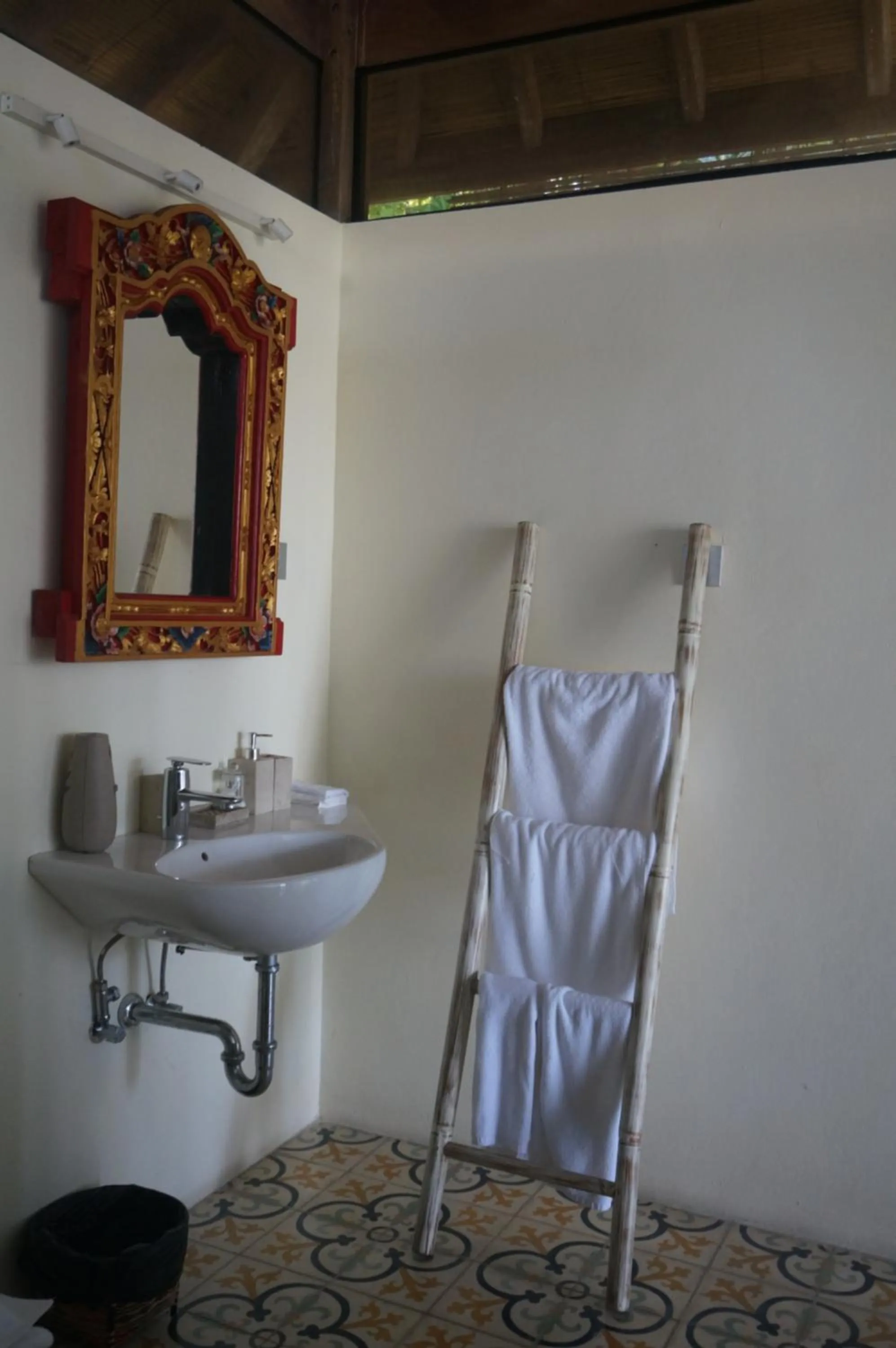 Bathroom in Manggis Garden Dive Resort