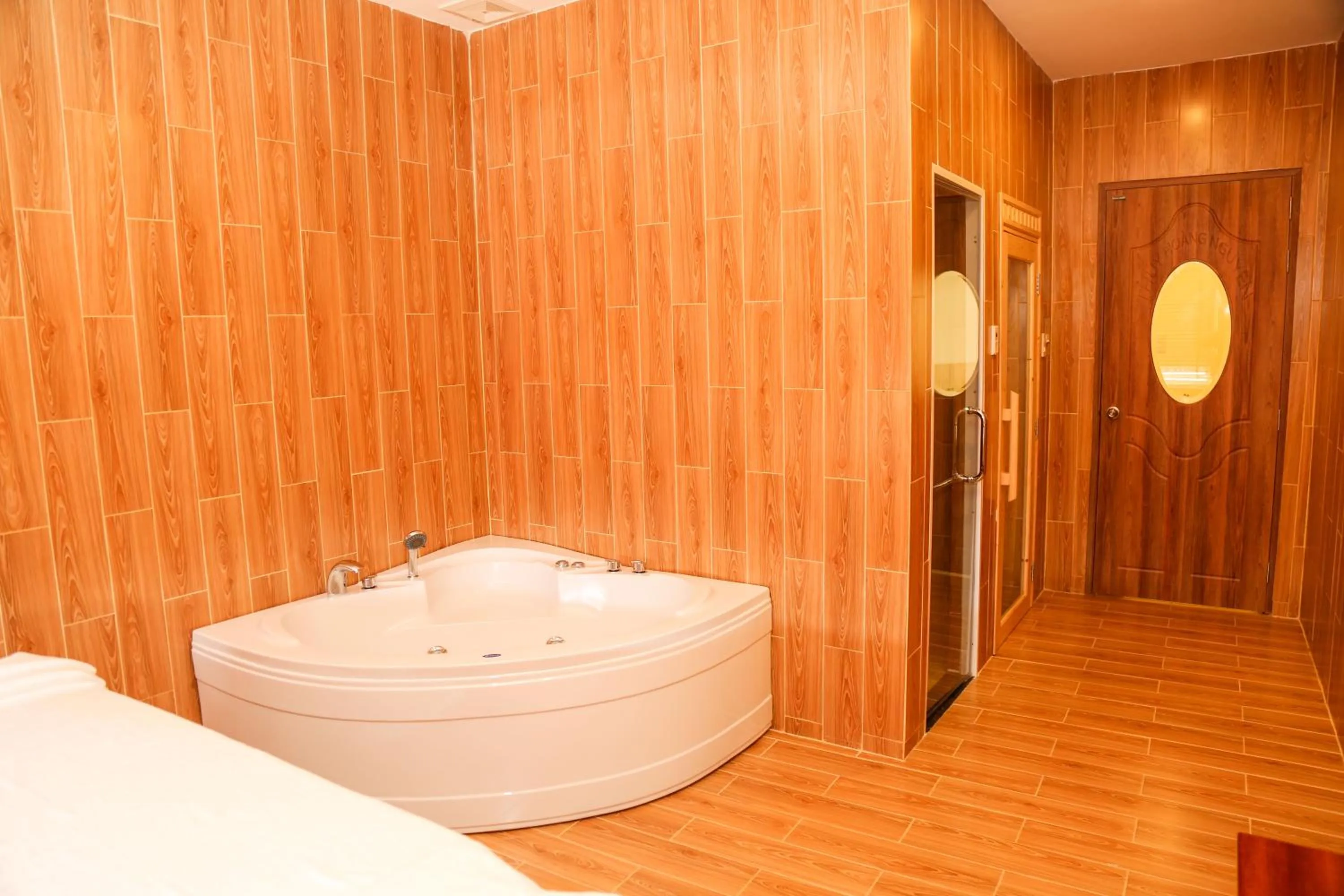 Steam room in Thuy Hoang Nguyen Resort & Spa